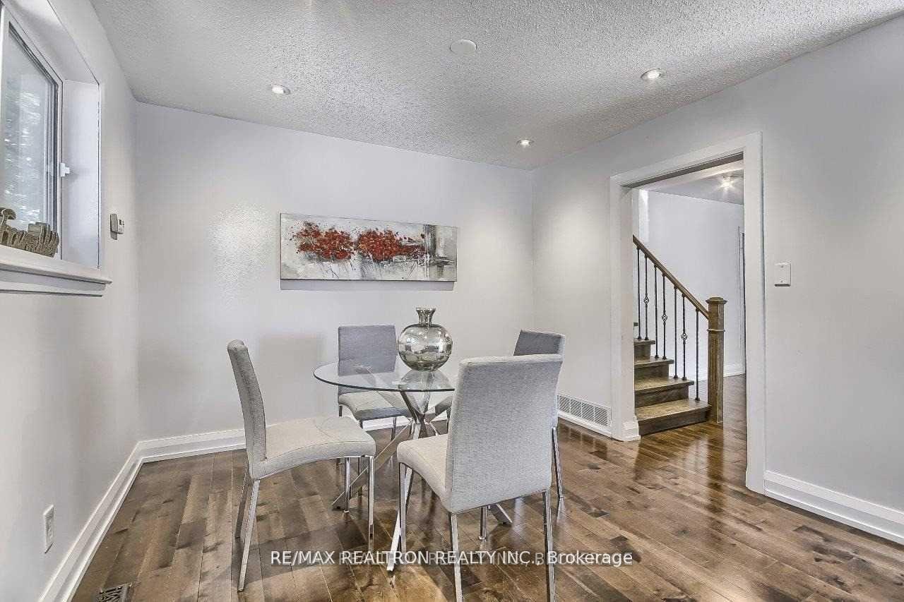 Photo 10 of Unit Main, 1043 Lemar Road, Newmarket, Gorham-College Manor — HOMEH