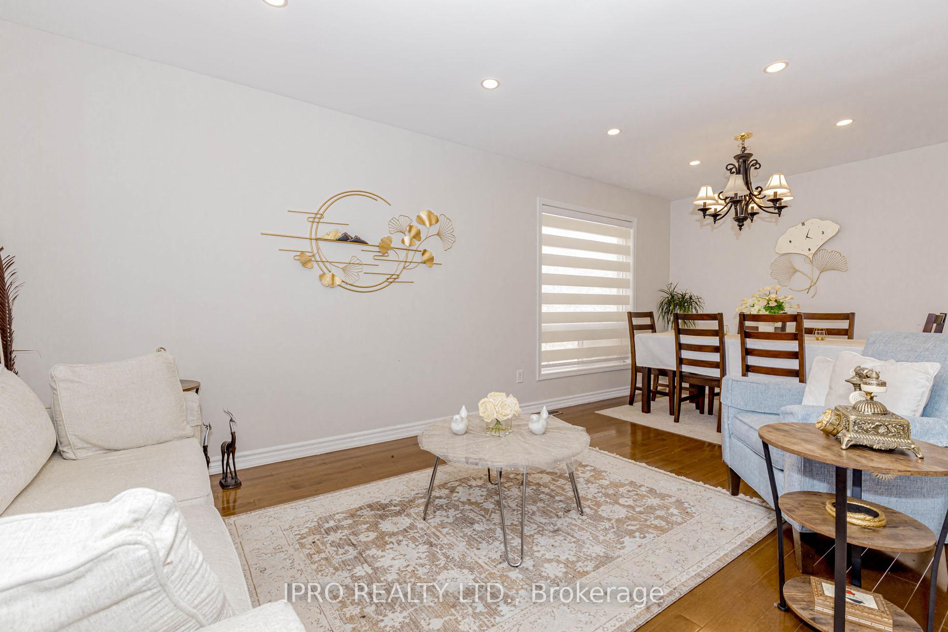 Photo 6 of 900 Mcneil Drive, Milton, Beaty — HOMEH