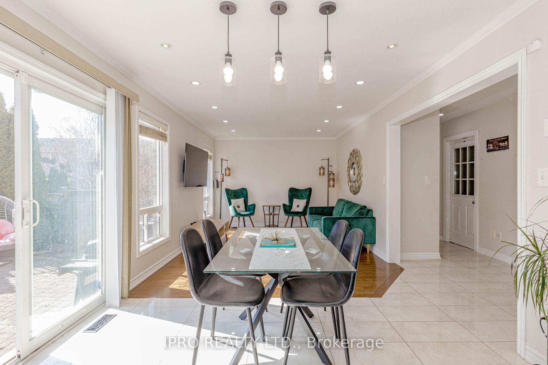 Photo 15 of 900 Mcneil Drive, Milton, Beaty — HOMEH