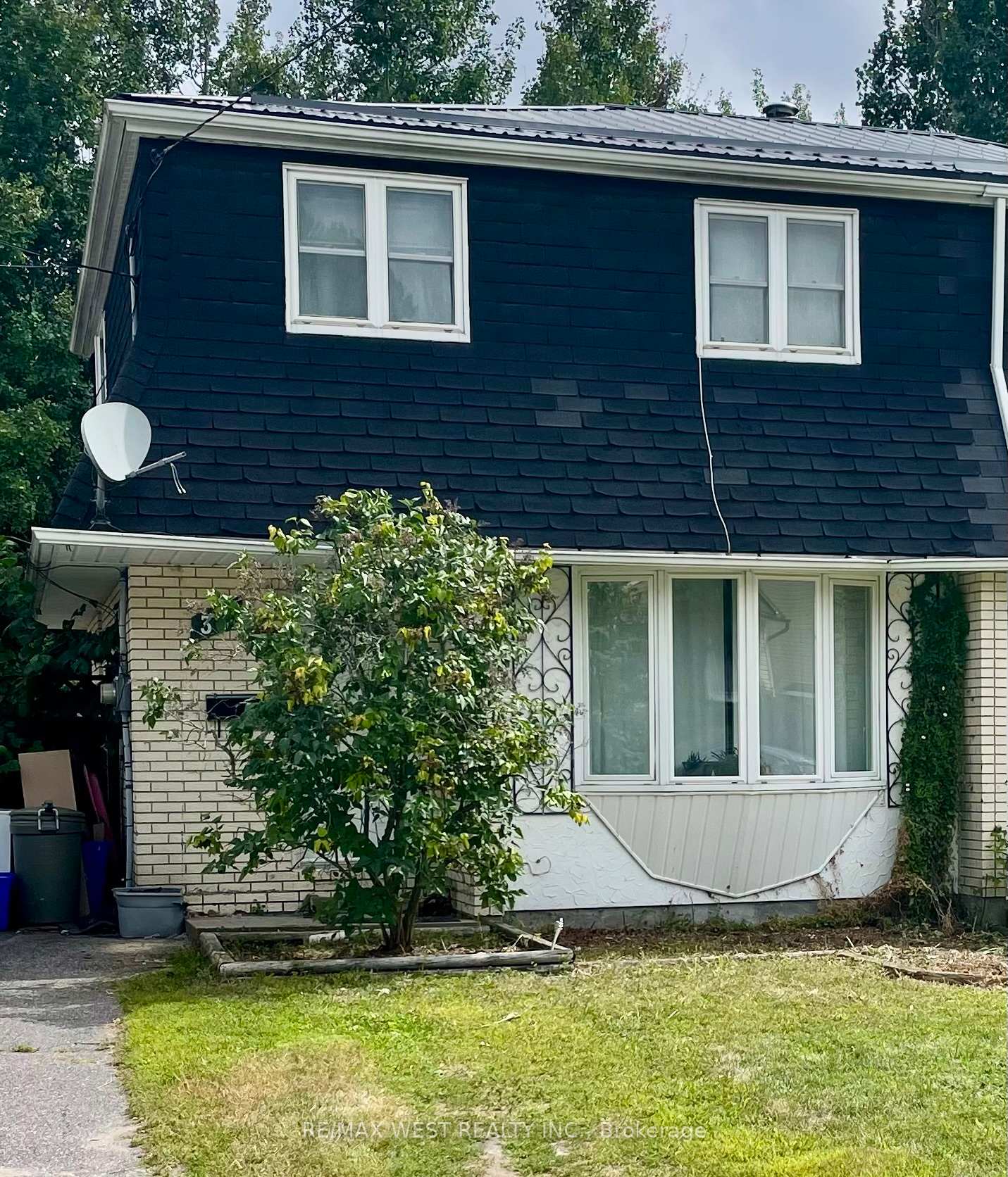 Photo 1 of 32 Sovereign Drive, North Bay, Birchaven — HOMEH