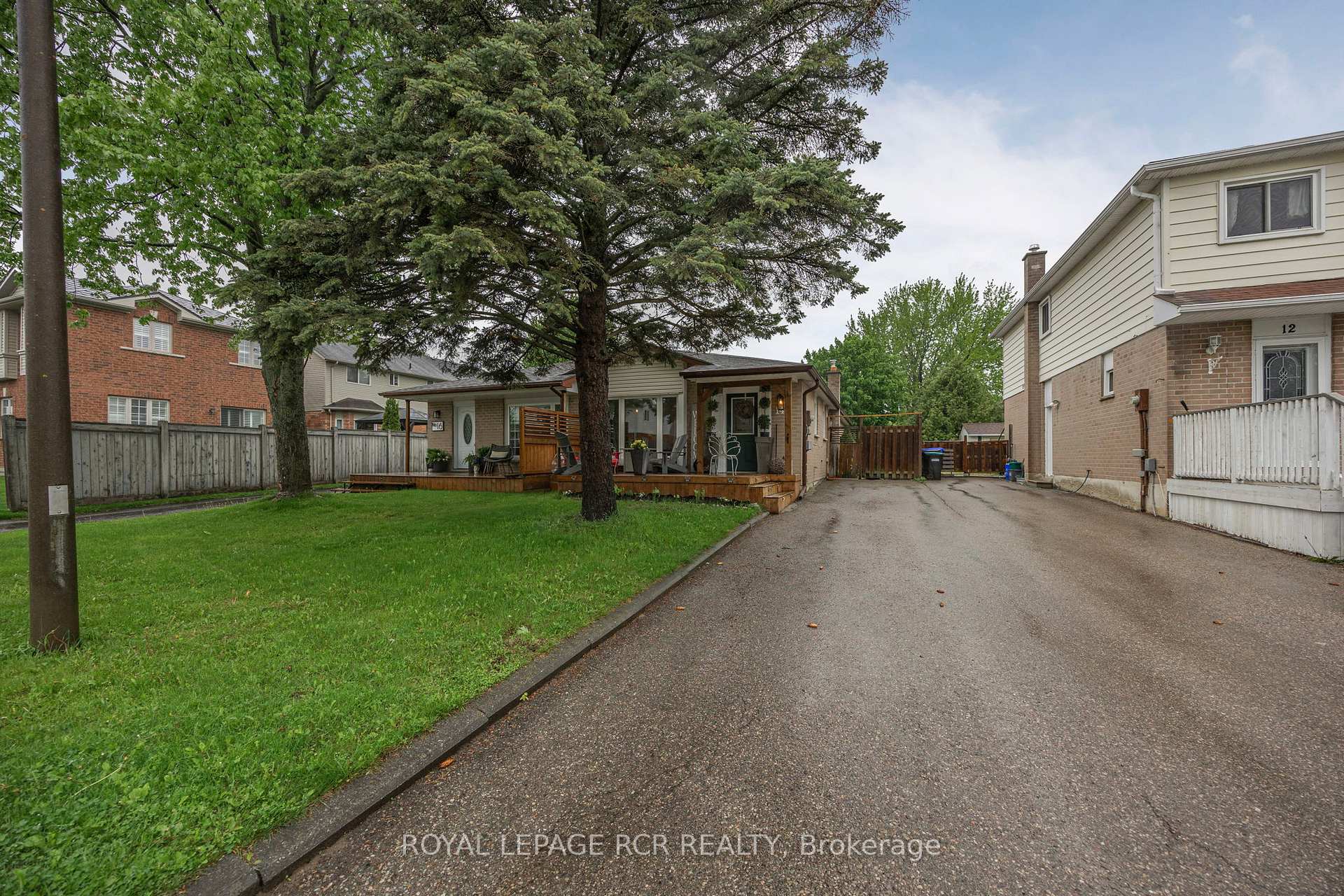 Photo 2 of 14 Mcmulkin Street, New Tecumseth, Alliston — HOMEH