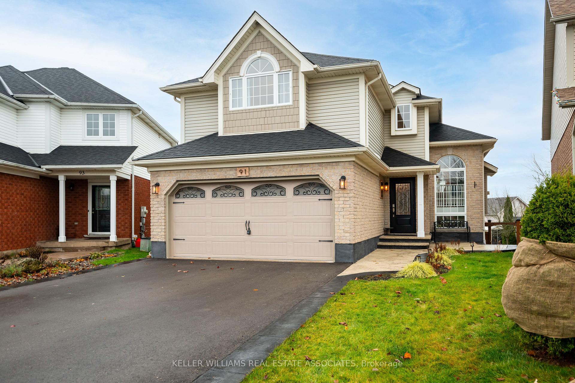 Front of 91 Biscayne Crescent