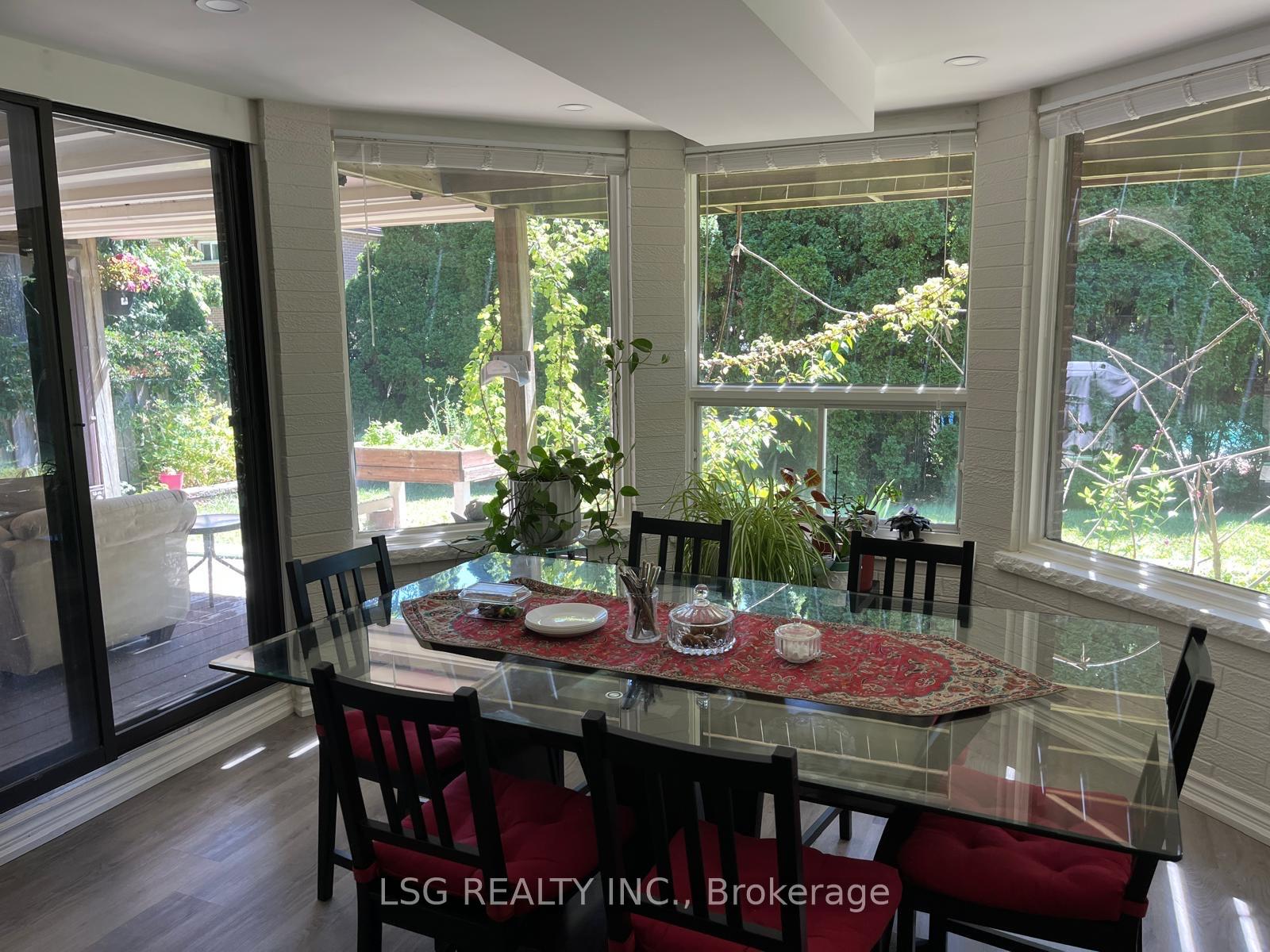Photo 2 of 180 Elman Crescent, Newmarket, Bristol-London — HOMEH