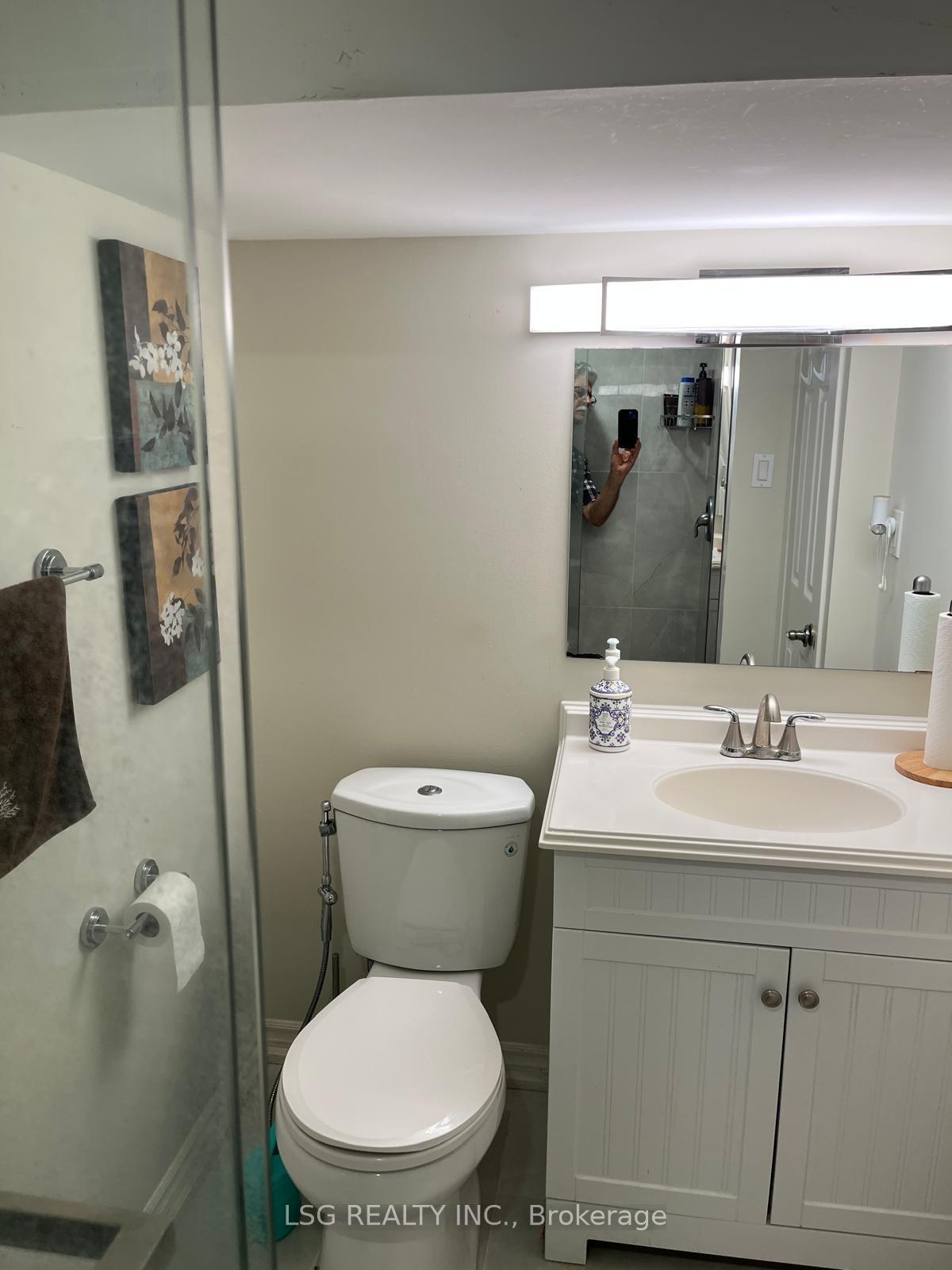 Photo 14 of 180 Elman Crescent, Newmarket, Bristol-London — HOMEH
