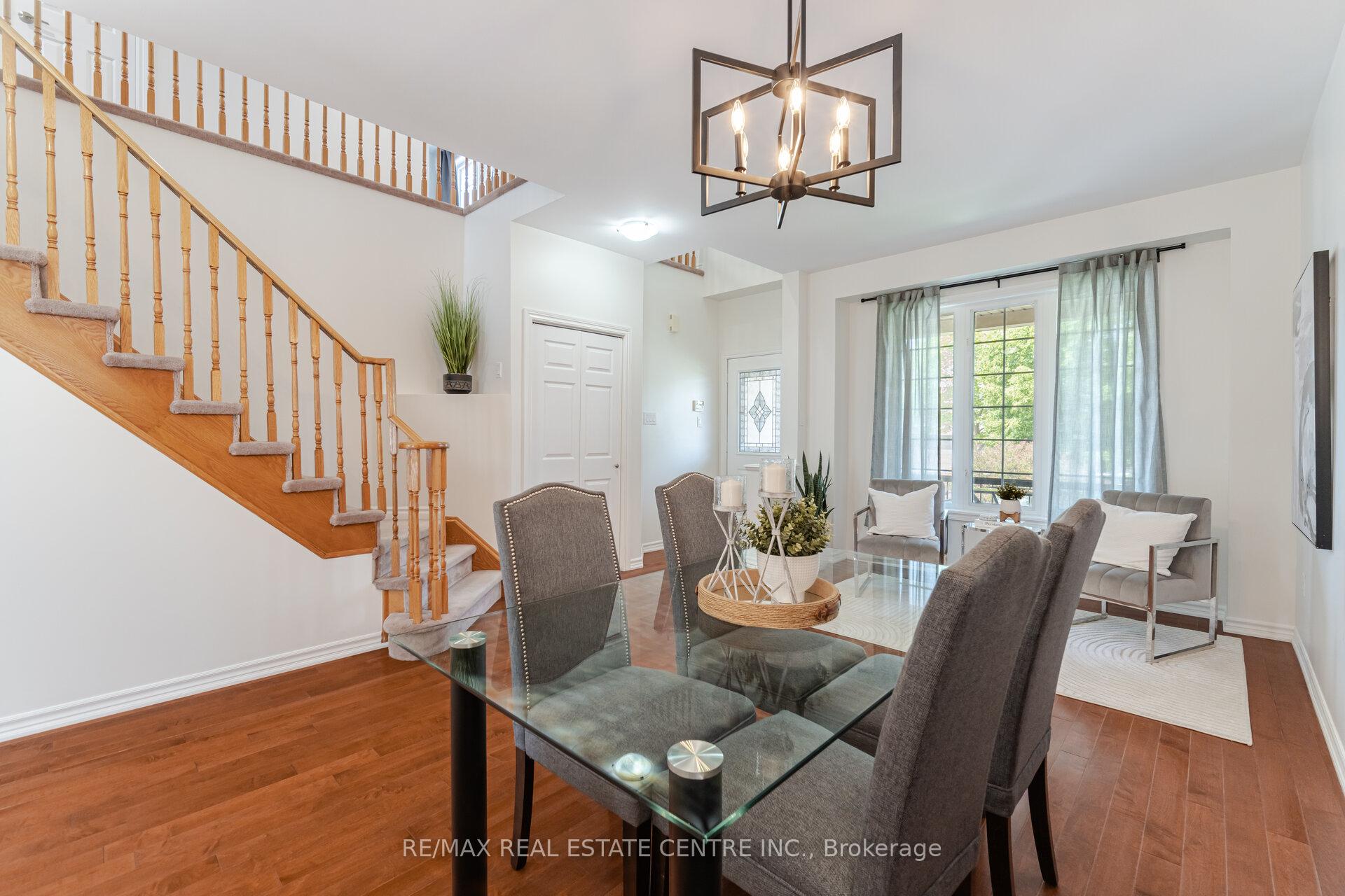 Photo 30 of 221 Ellis Crescent, Milton, Dempsey — HOMEH