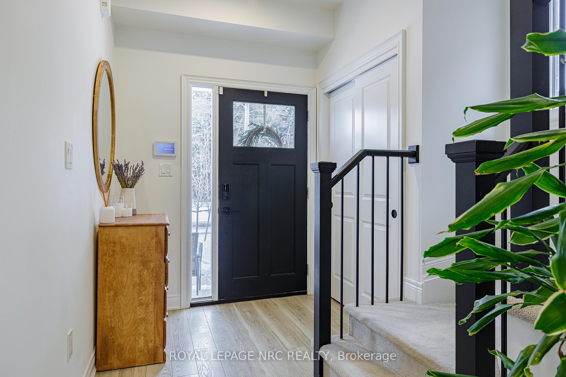 Photo 3 of 7 Lymburner Street, Pelham, Fonthill — HOMEH