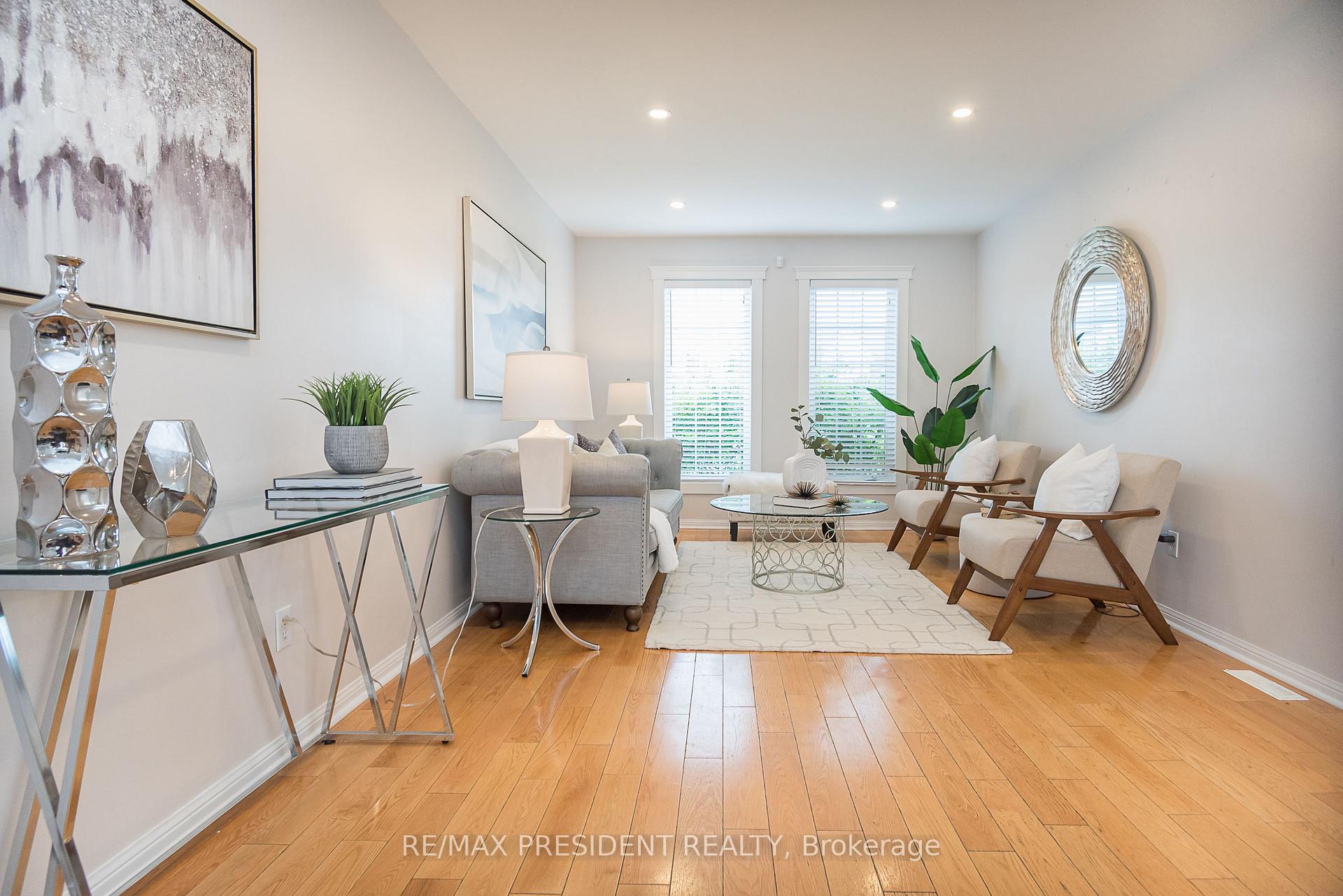 Photo 5 of 482 Trudeau Drive, Milton, Clarke — HOMEH