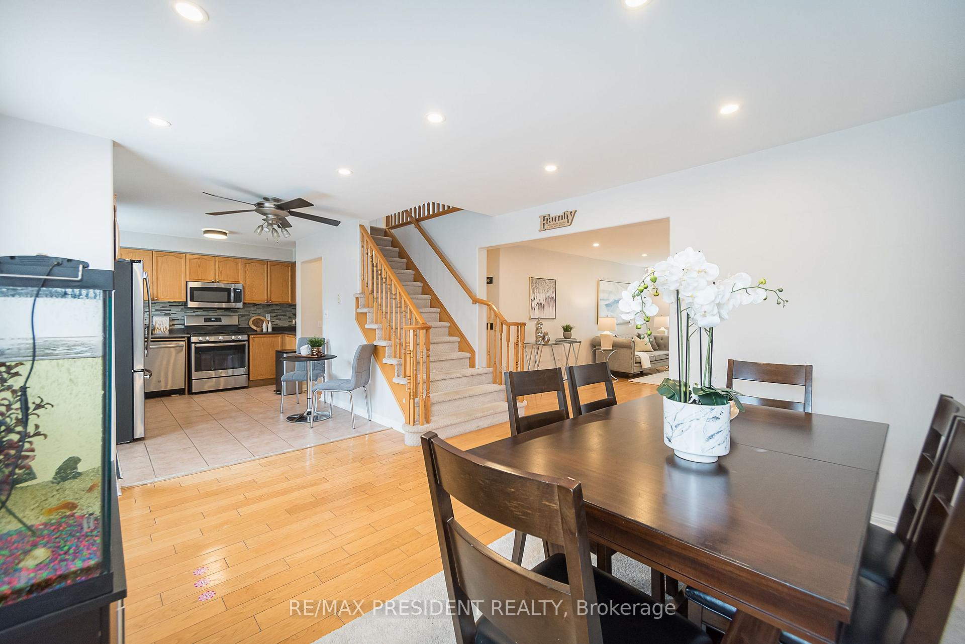 Photo 14 of 482 Trudeau Drive, Milton, Clarke — HOMEH