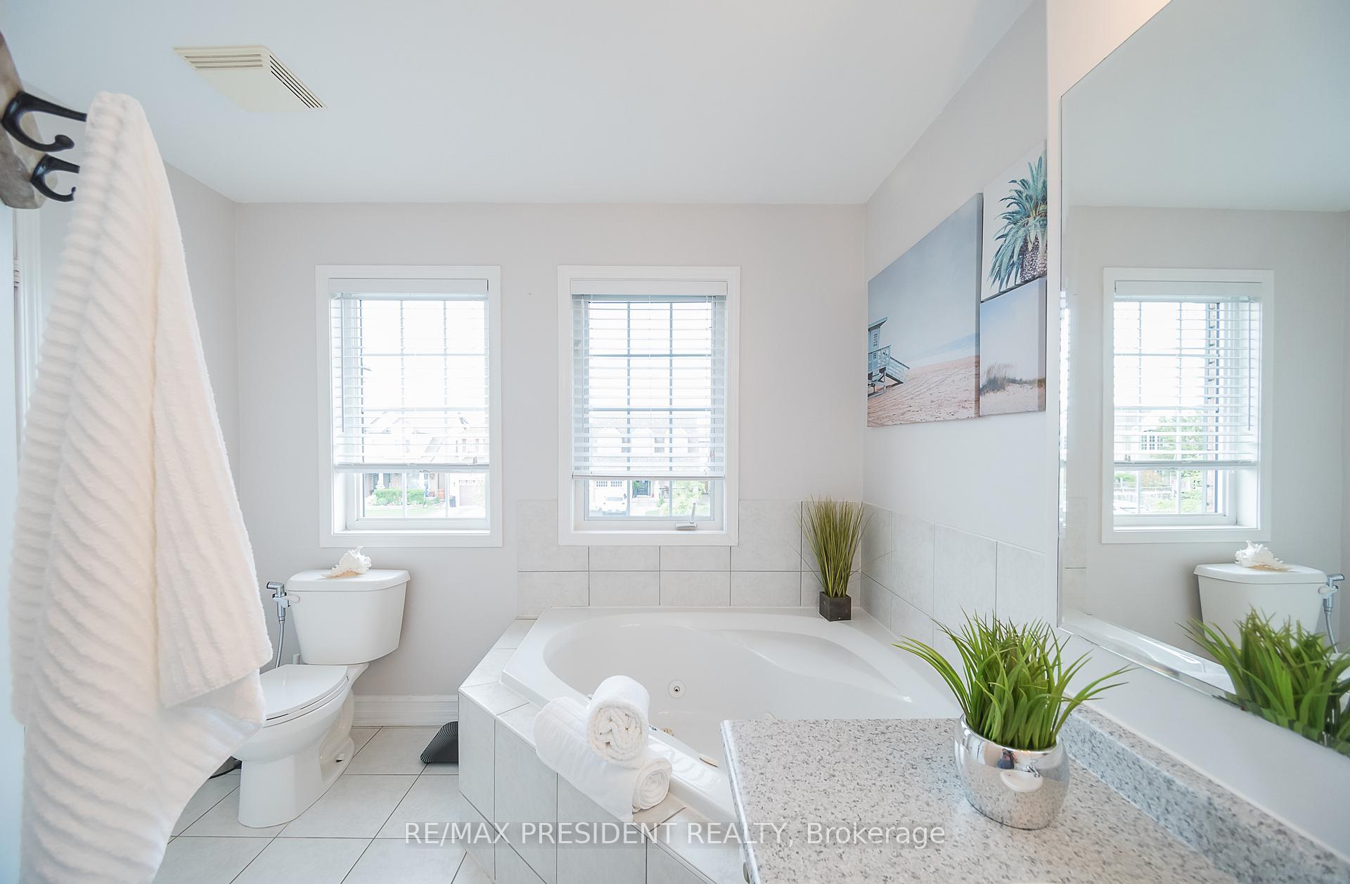 Photo 30 of 482 Trudeau Drive, Milton, Clarke — HOMEH