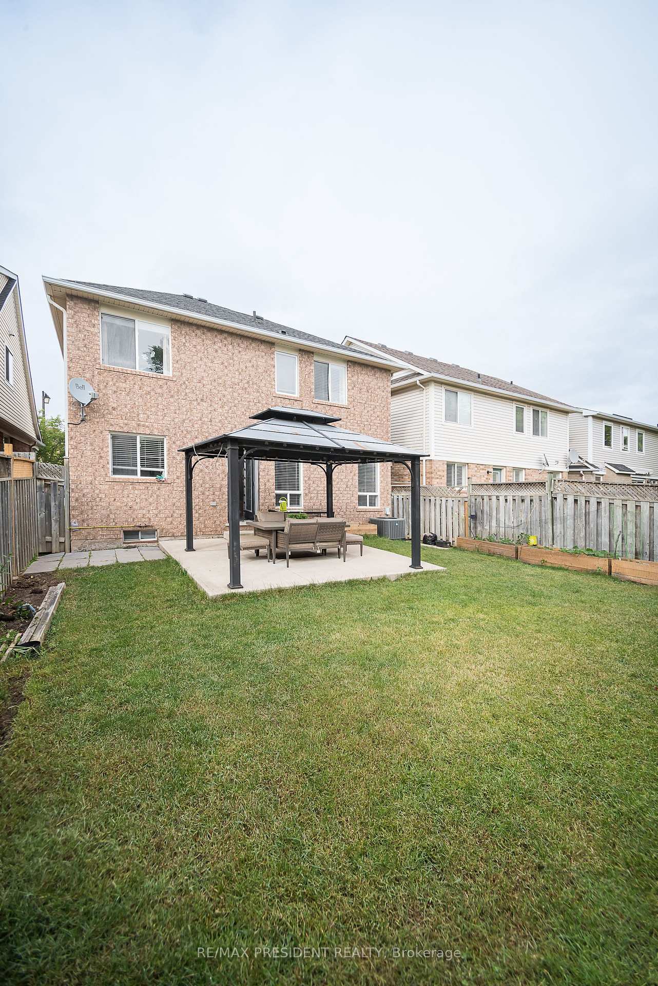Photo 36 of 482 Trudeau Drive, Milton, Clarke — HOMEH