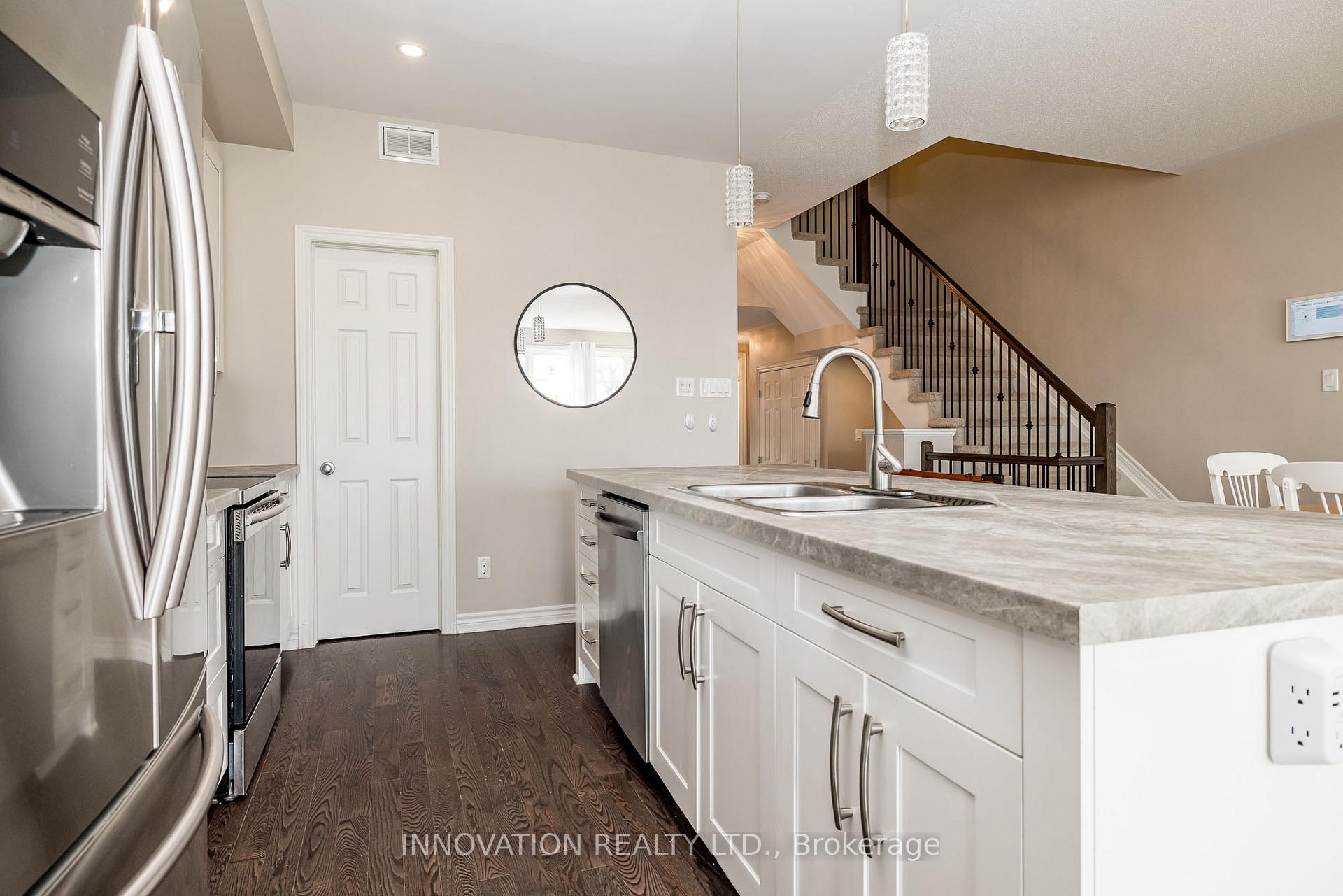 Photo 12 of 304 Mishawashkode Street, Ottawa, Camelot — HOMEH