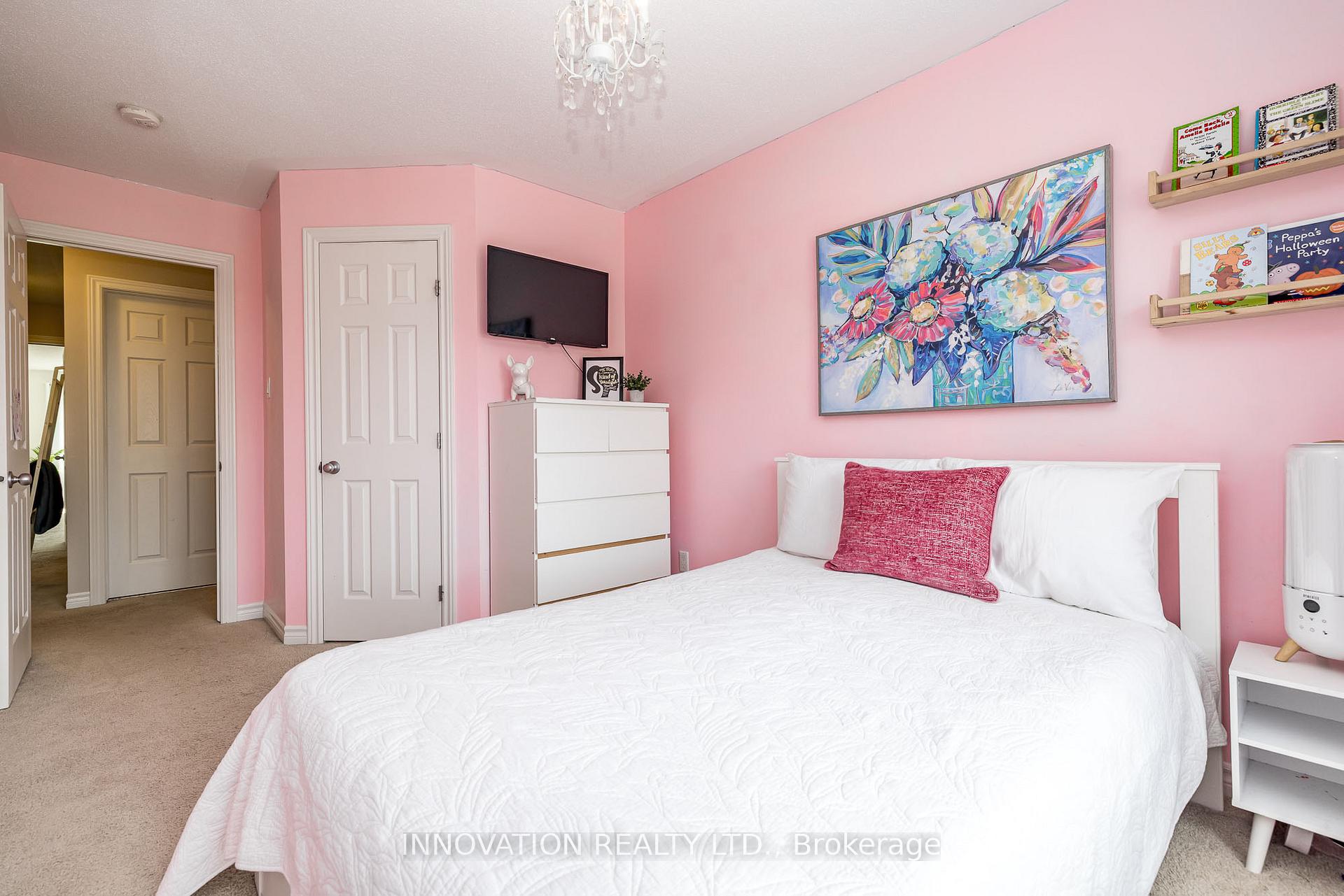 Photo 25 of 304 Mishawashkode Street, Ottawa, Camelot — HOMEH