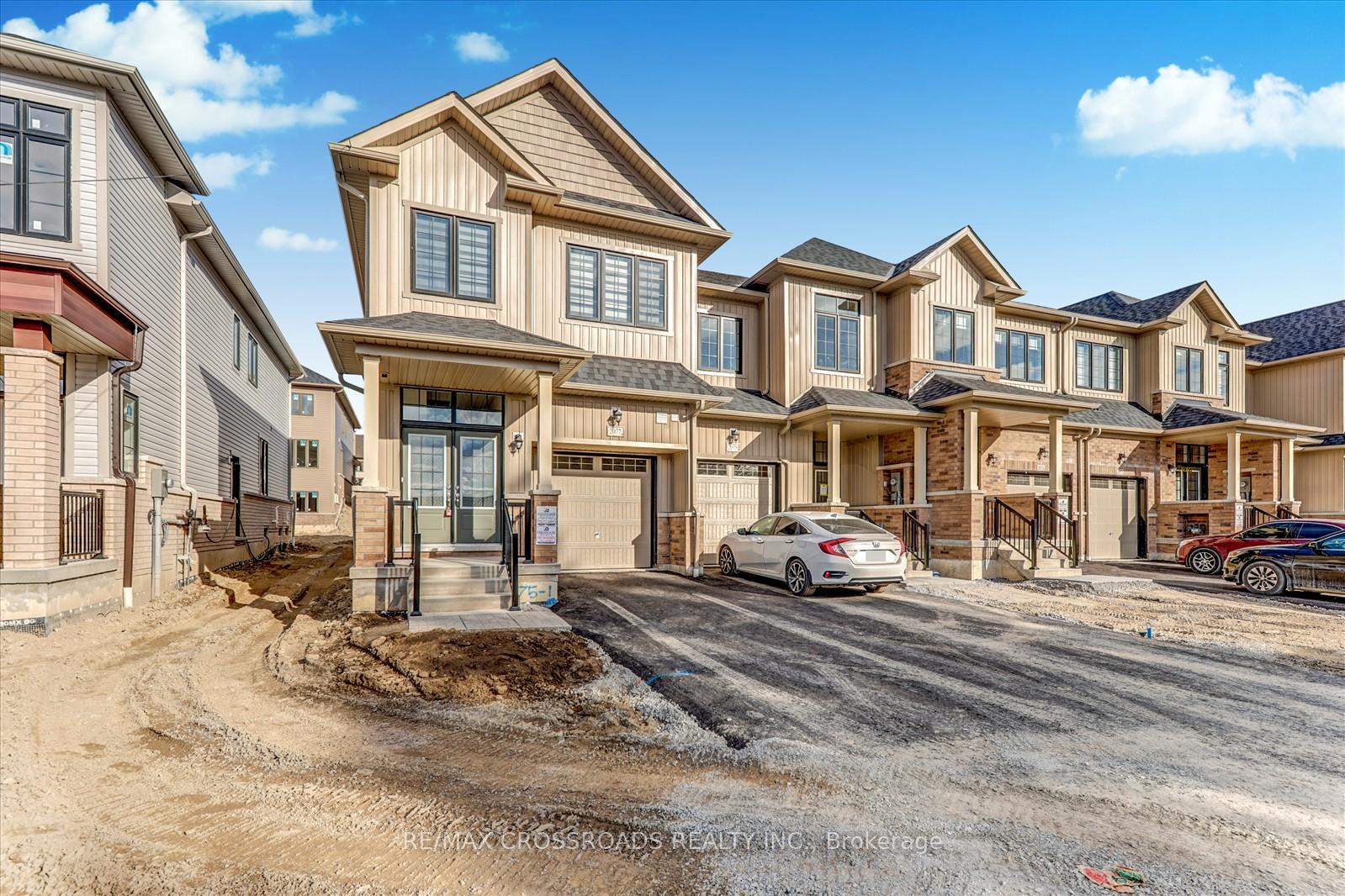 Photo 3 of 2077 Horace Duncan Crescent, Oshawa, Kedron — HOMEH