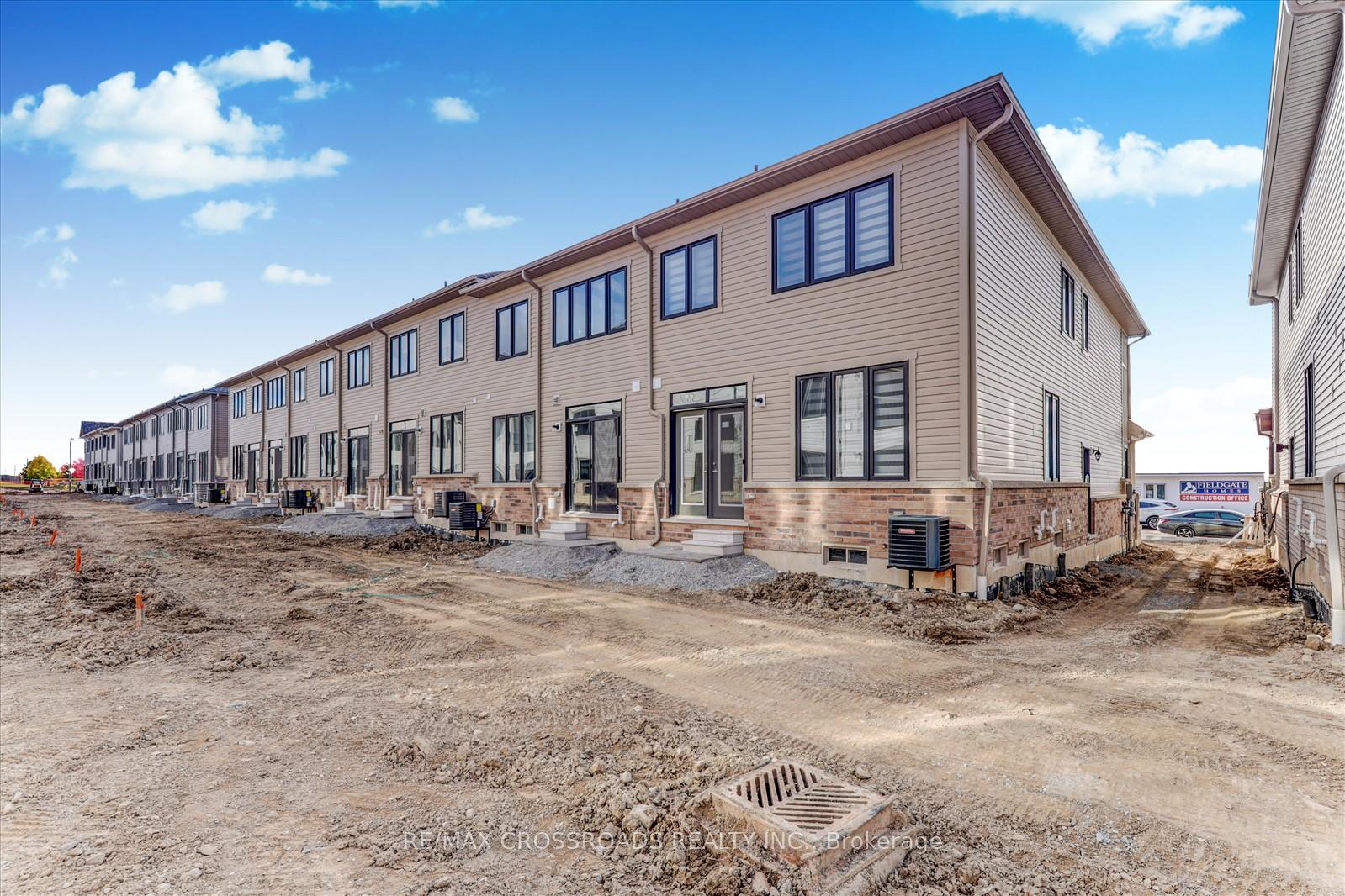 Photo 36 of 2077 Horace Duncan Crescent, Oshawa, Kedron — HOMEH