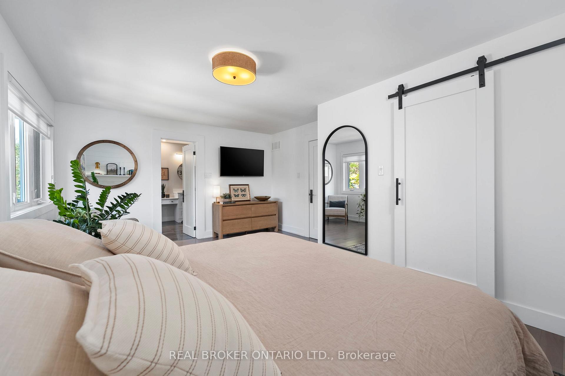 Photo 21 of 49 Foxtail Ridge, Newmarket, Armitage — HOMEH