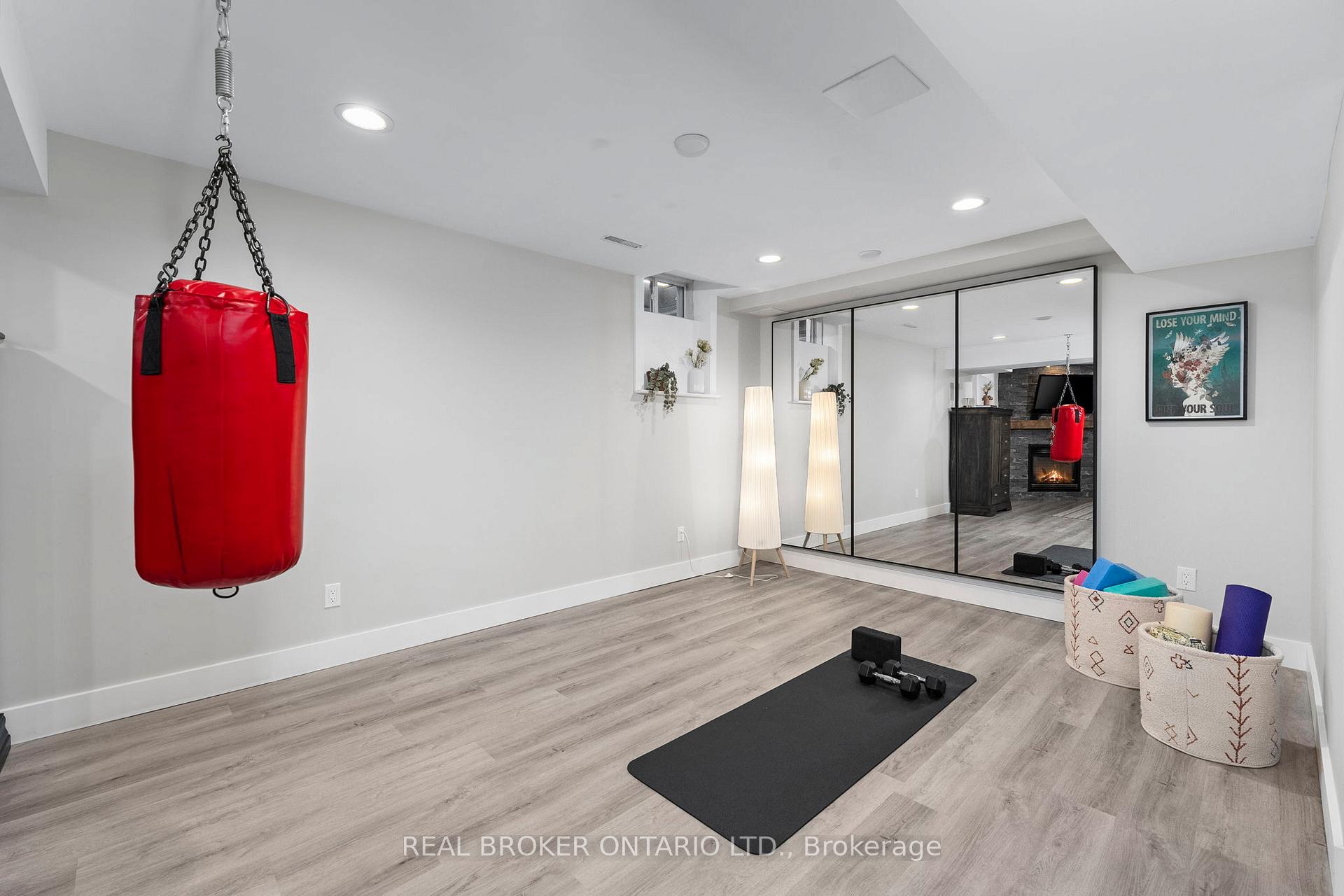 Photo 37 of 49 Foxtail Ridge, Newmarket, Armitage — HOMEH
