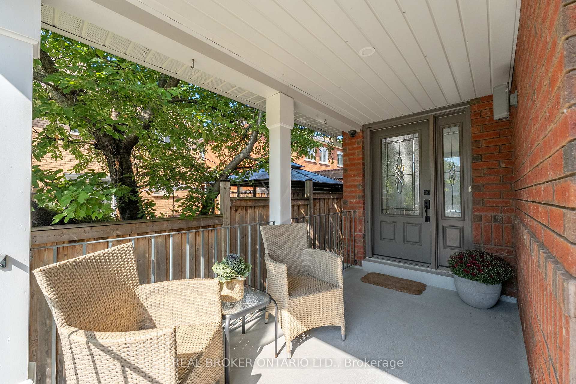 Photo 43 of 49 Foxtail Ridge, Newmarket, Armitage — HOMEH