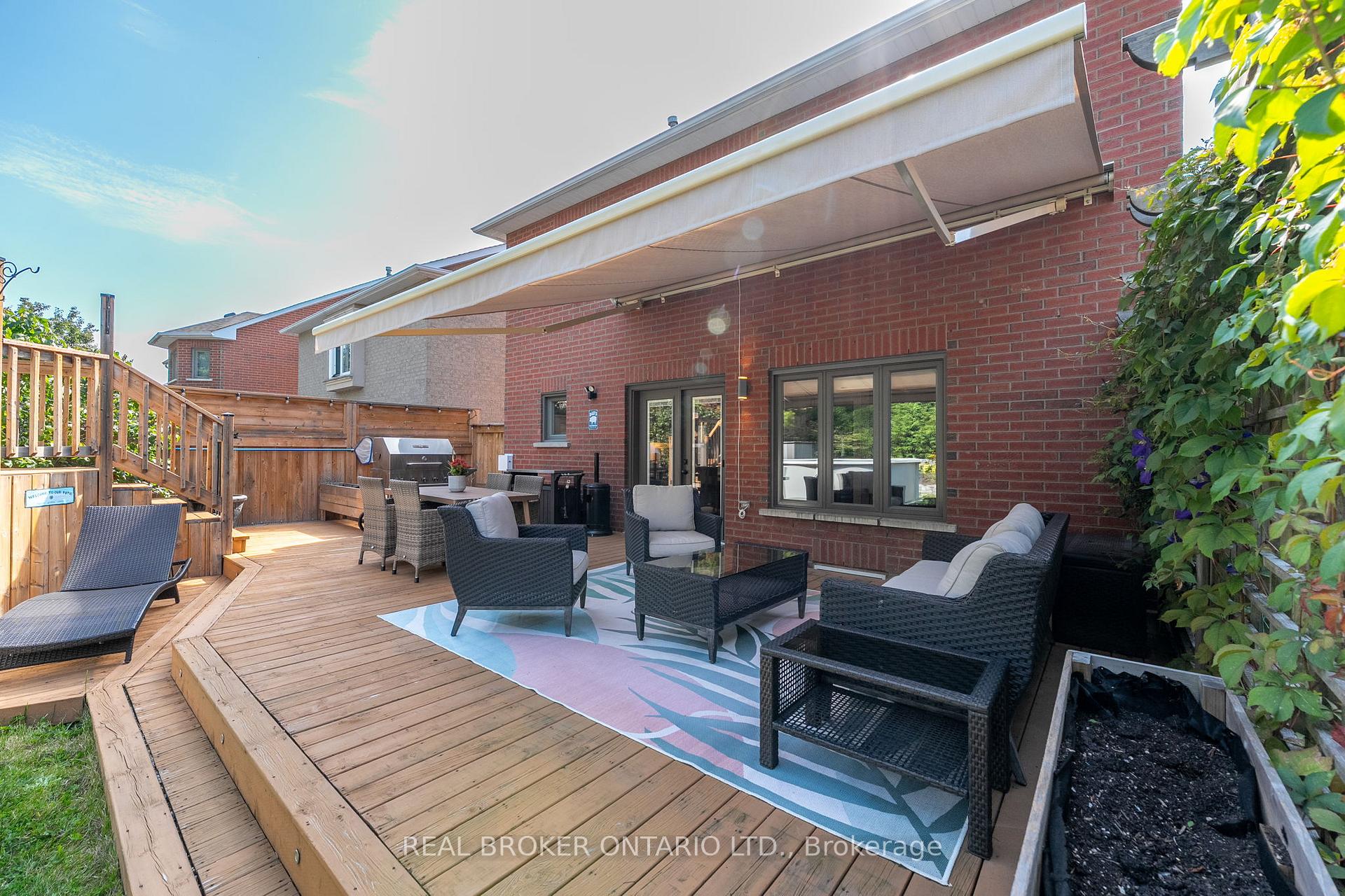 Photo 44 of 49 Foxtail Ridge, Newmarket, Armitage — HOMEH