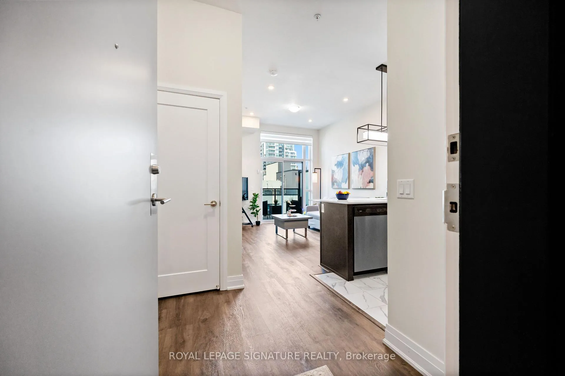 Photo 9 of Unit 629, 16 Concord Place, Grimsby, Grimsby Beach — HOMEH