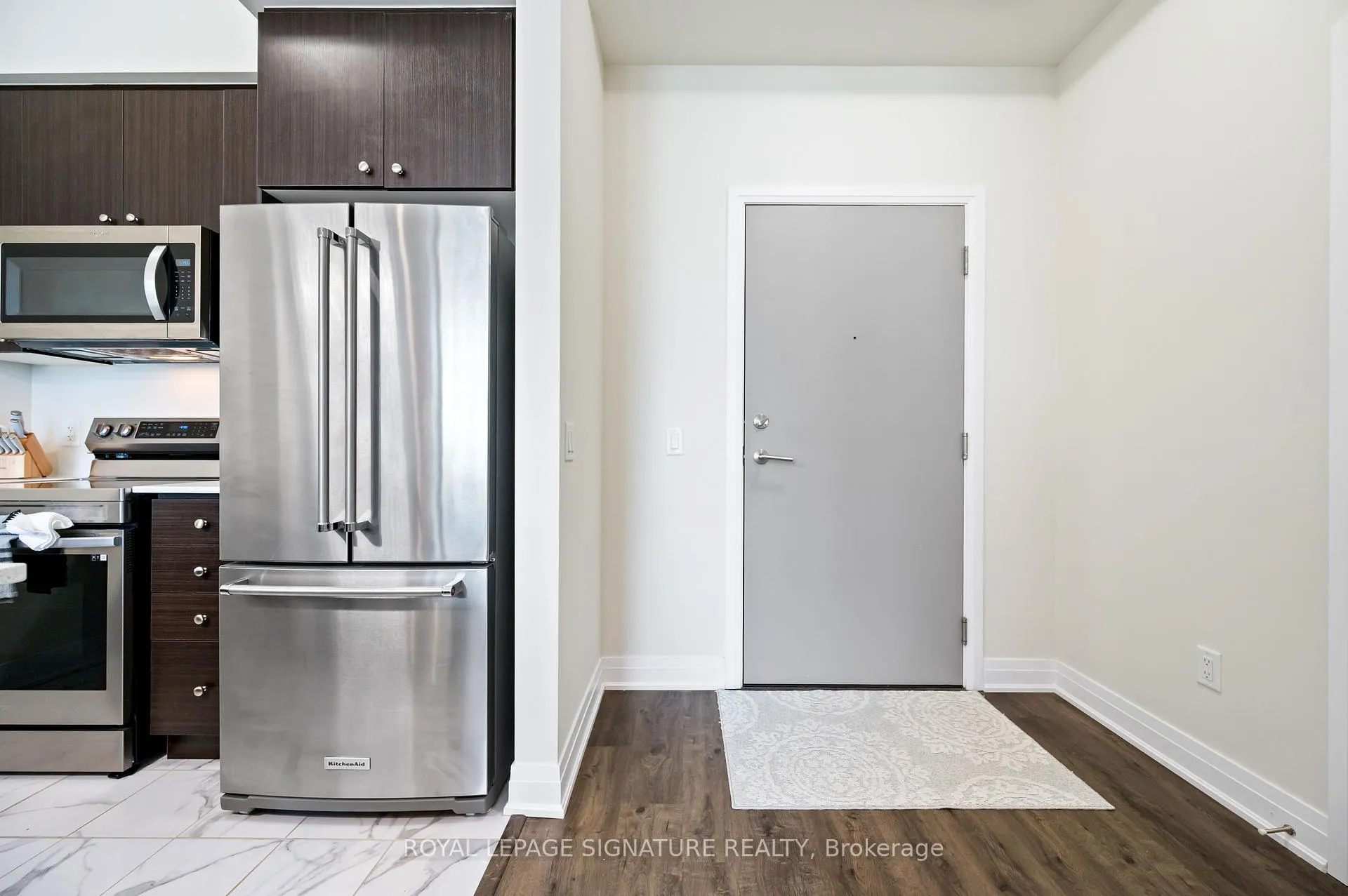 Photo 11 of Unit 629, 16 Concord Place, Grimsby, Grimsby Beach — HOMEH