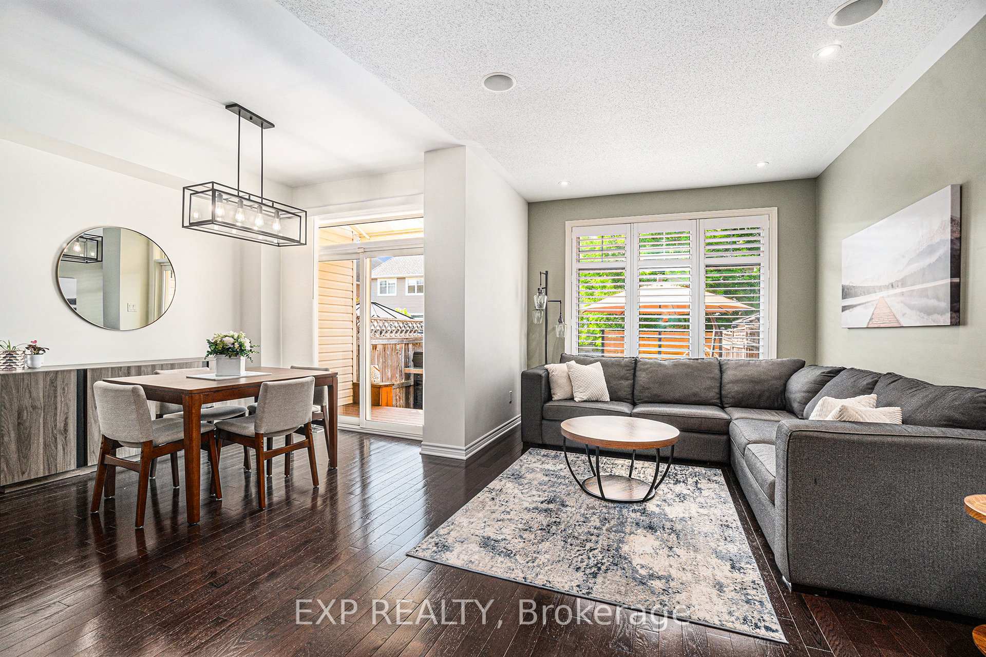 Photo 5 of 493 Rochefort Circle, Ottawa, Avalon West — HOMEH