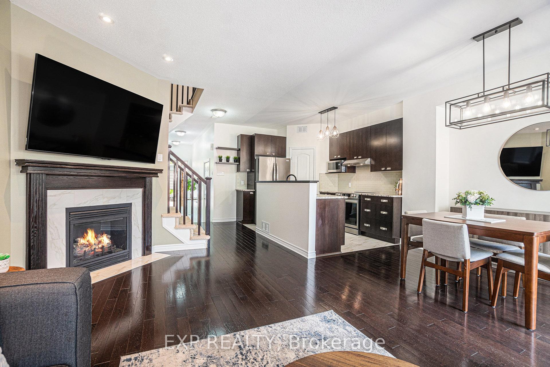 Photo 6 of 493 Rochefort Circle, Ottawa, Avalon West — HOMEH