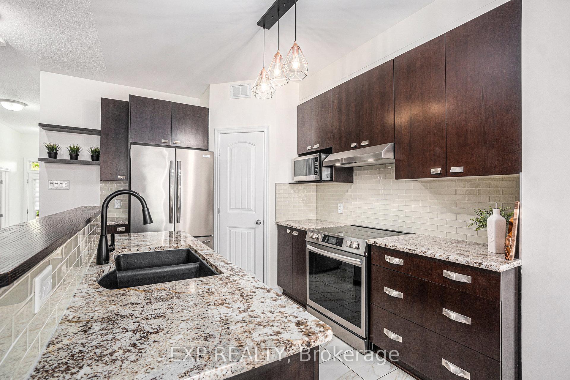 Photo 12 of 493 Rochefort Circle, Ottawa, Avalon West — HOMEH
