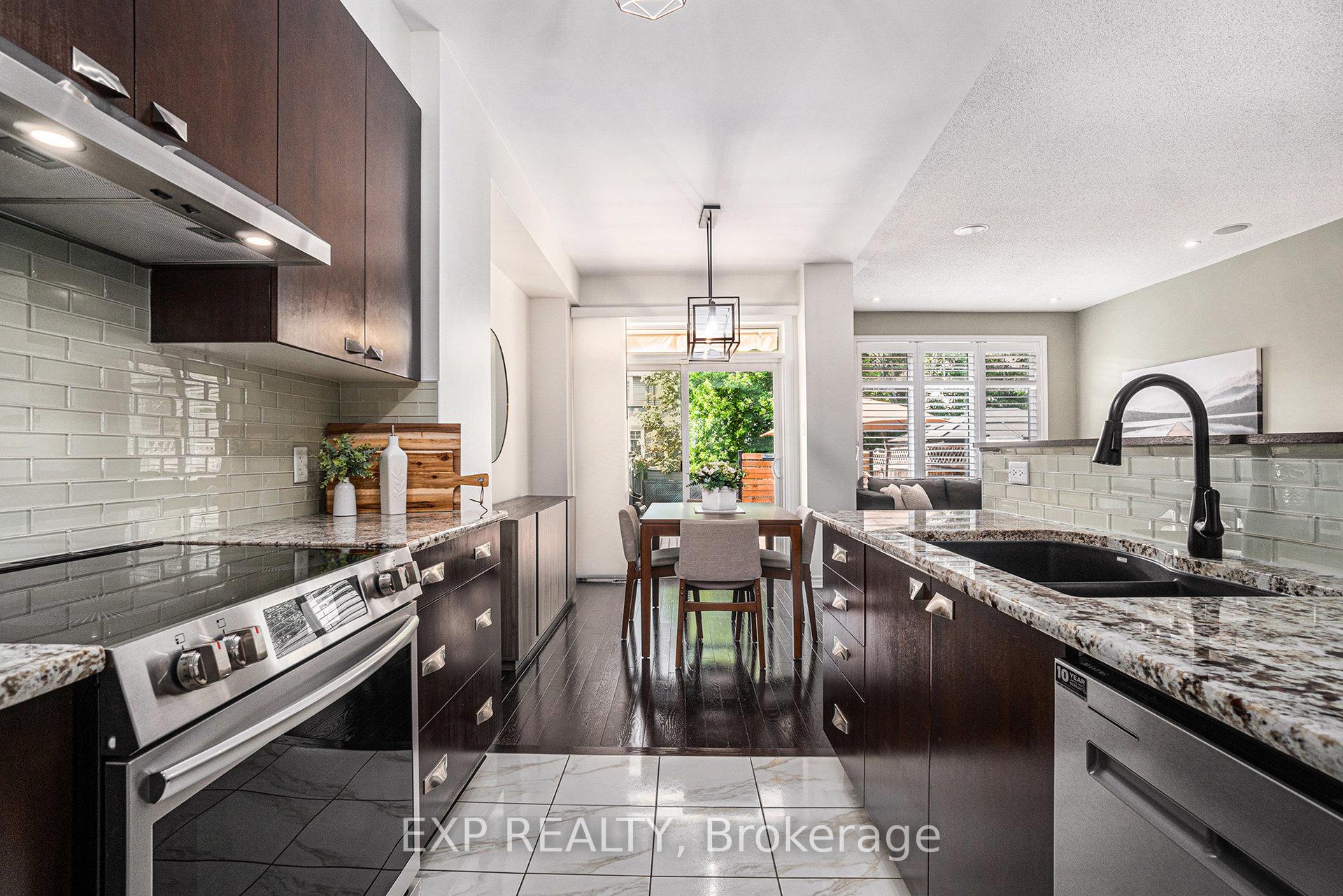Photo 13 of 493 Rochefort Circle, Ottawa, Avalon West — HOMEH