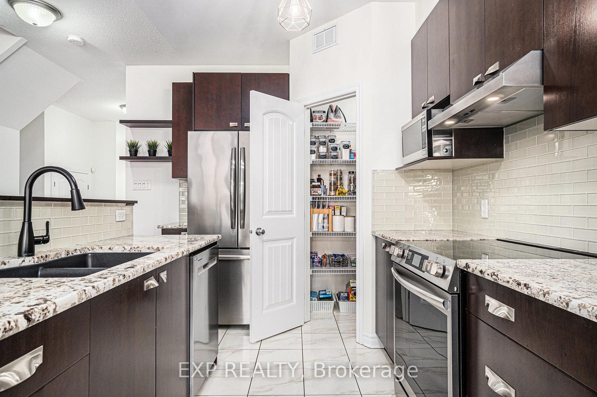 Photo 14 of 493 Rochefort Circle, Ottawa, Avalon West — HOMEH