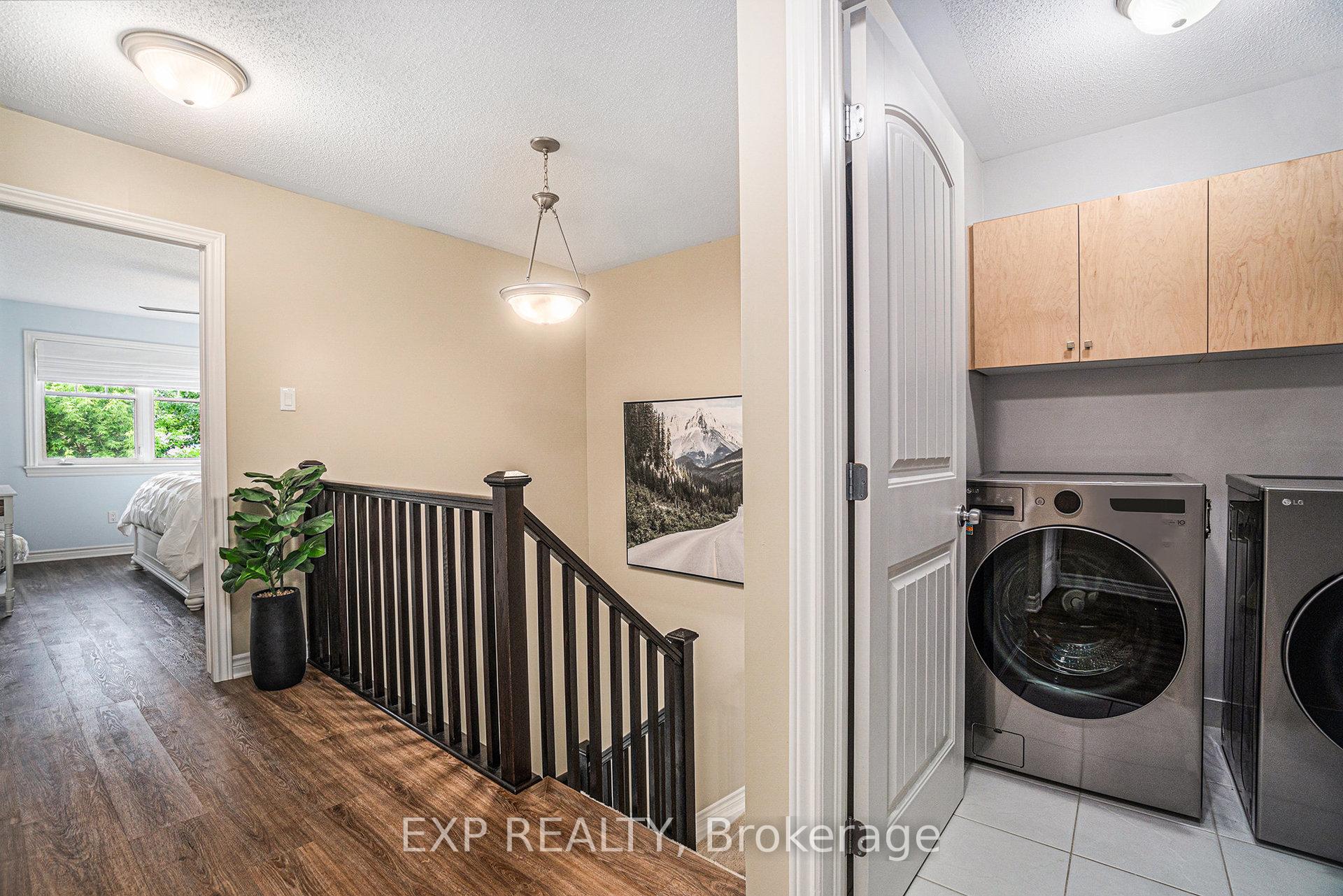 Photo 16 of 493 Rochefort Circle, Ottawa, Avalon West — HOMEH
