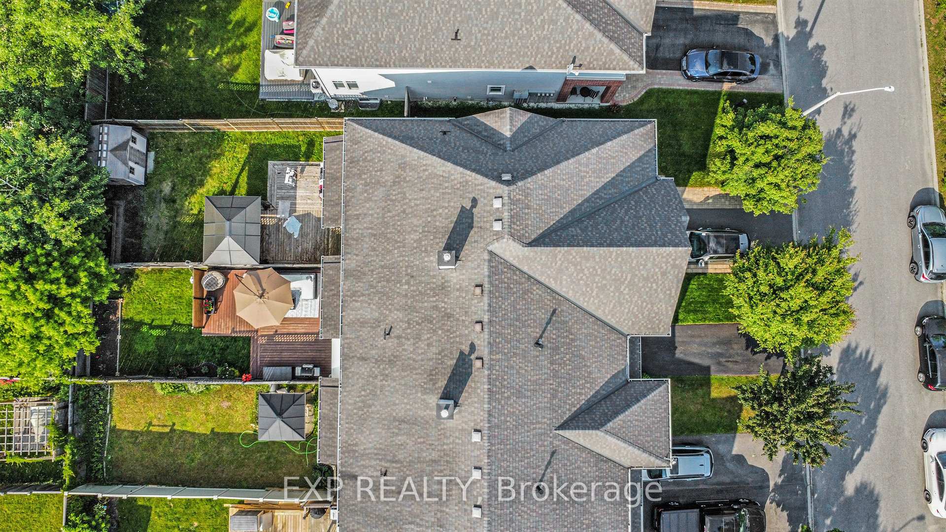 Photo 35 of 493 Rochefort Circle, Ottawa, Avalon West — HOMEH