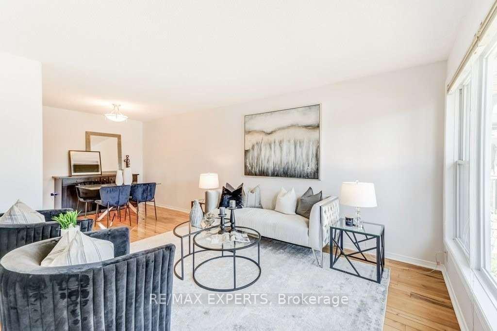 Front of Unit Upper, 234 Septonne Avenue