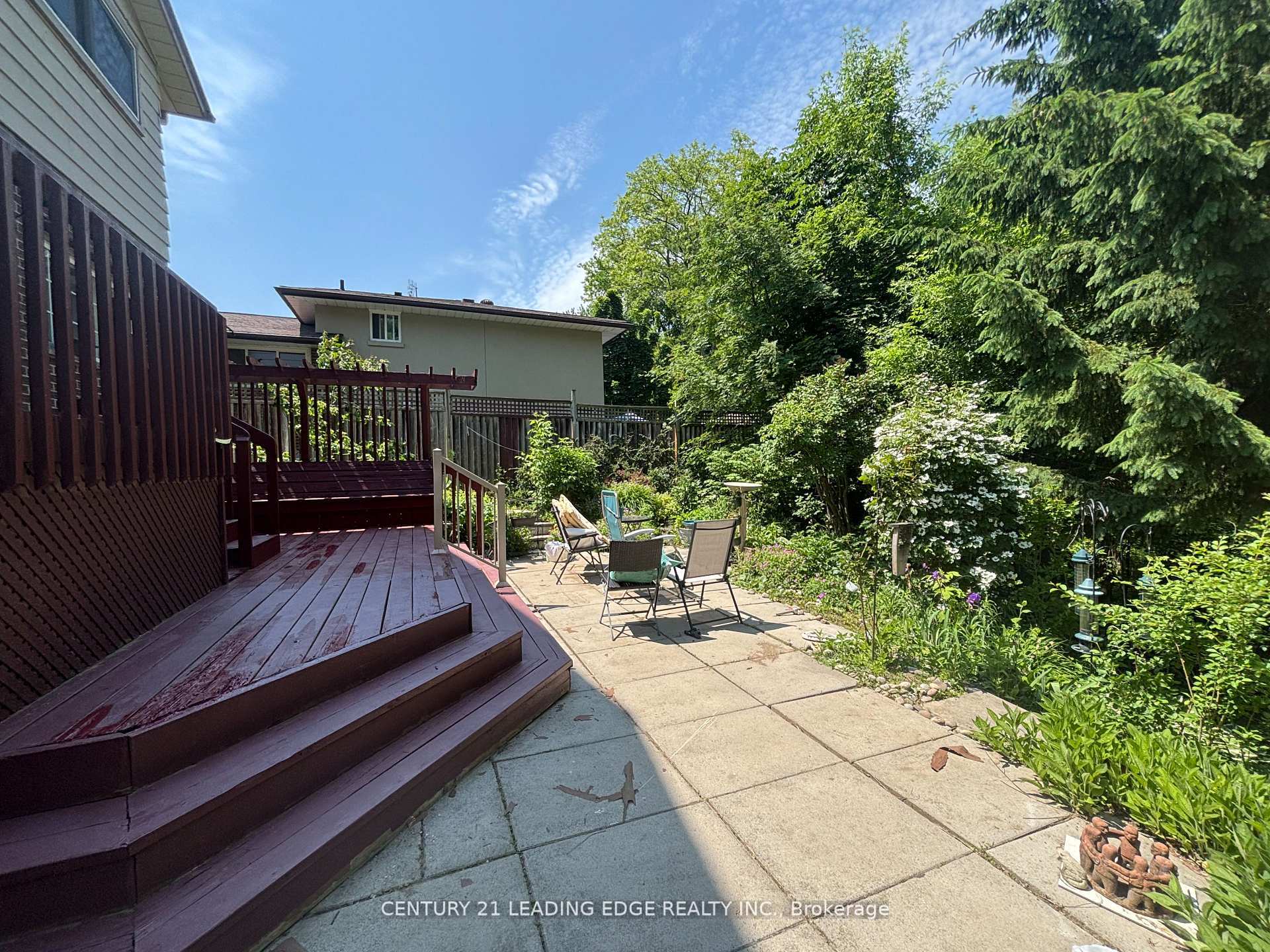 Photo 7 of 533 Arnhem Drive, Oshawa, O'Neill — HOMEH