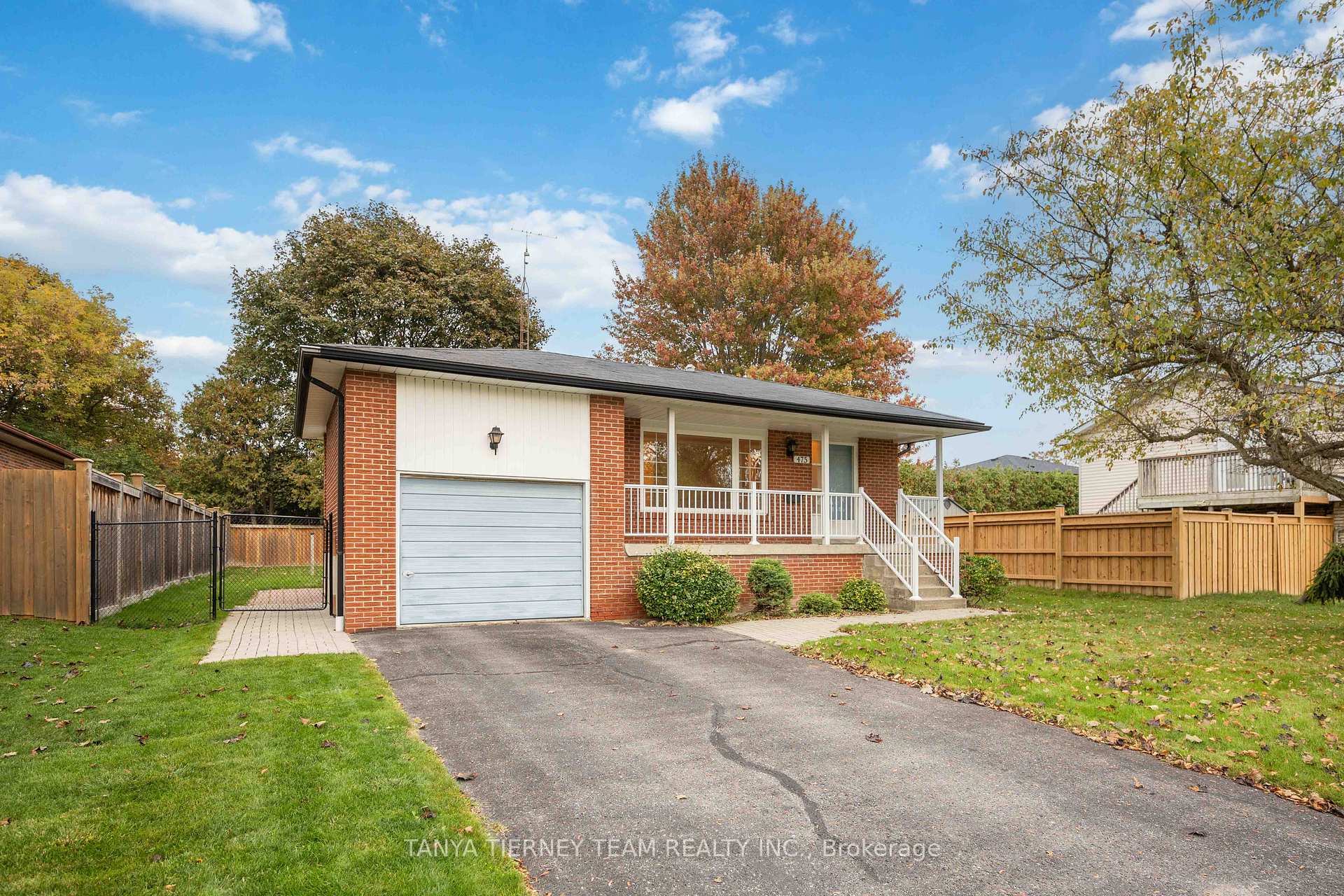 Photo 2 of 475 Central Pk Boulevard N, Oshawa, O'Neill — HOMEH