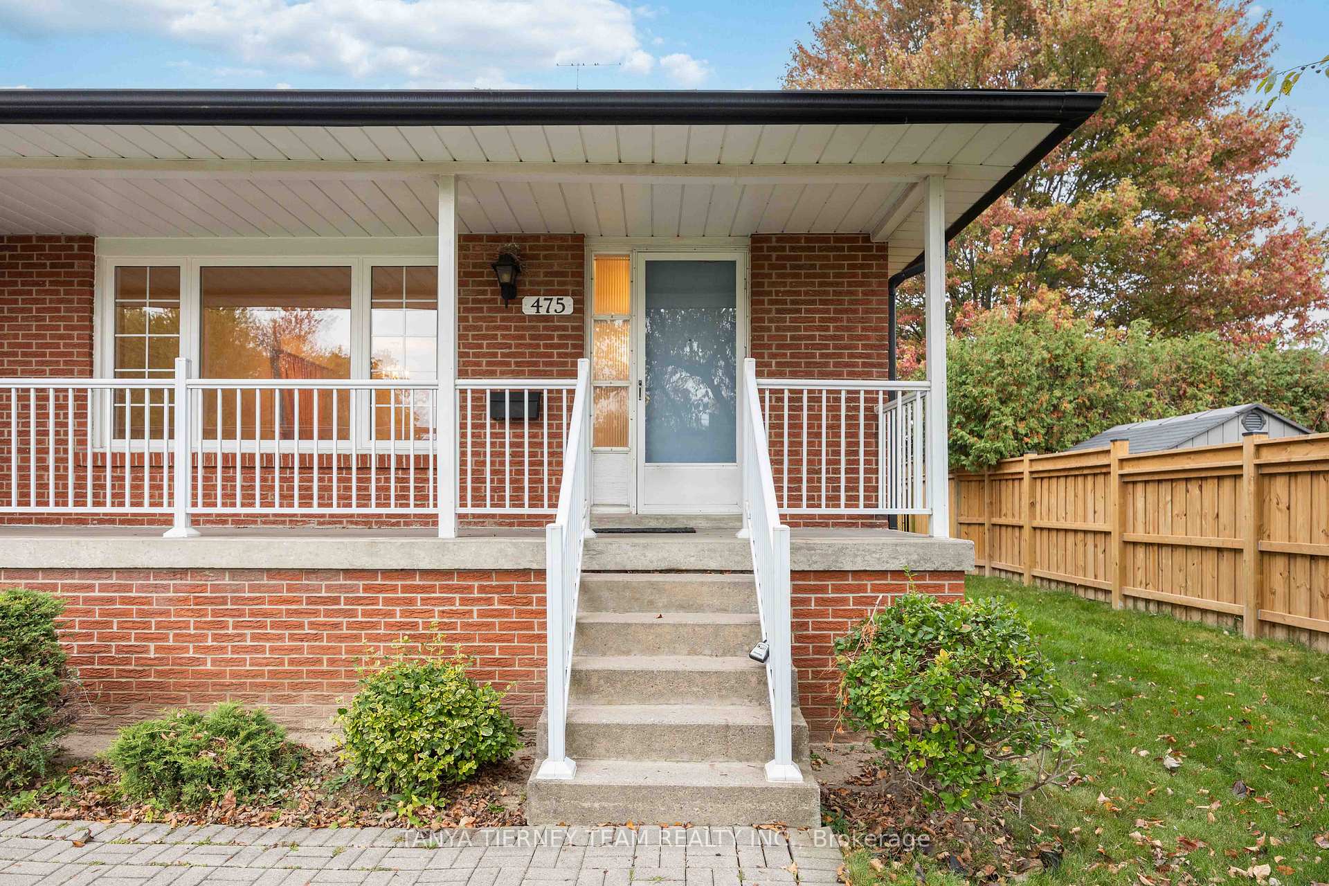 Photo 4 of 475 Central Pk Boulevard N, Oshawa, O'Neill — HOMEH