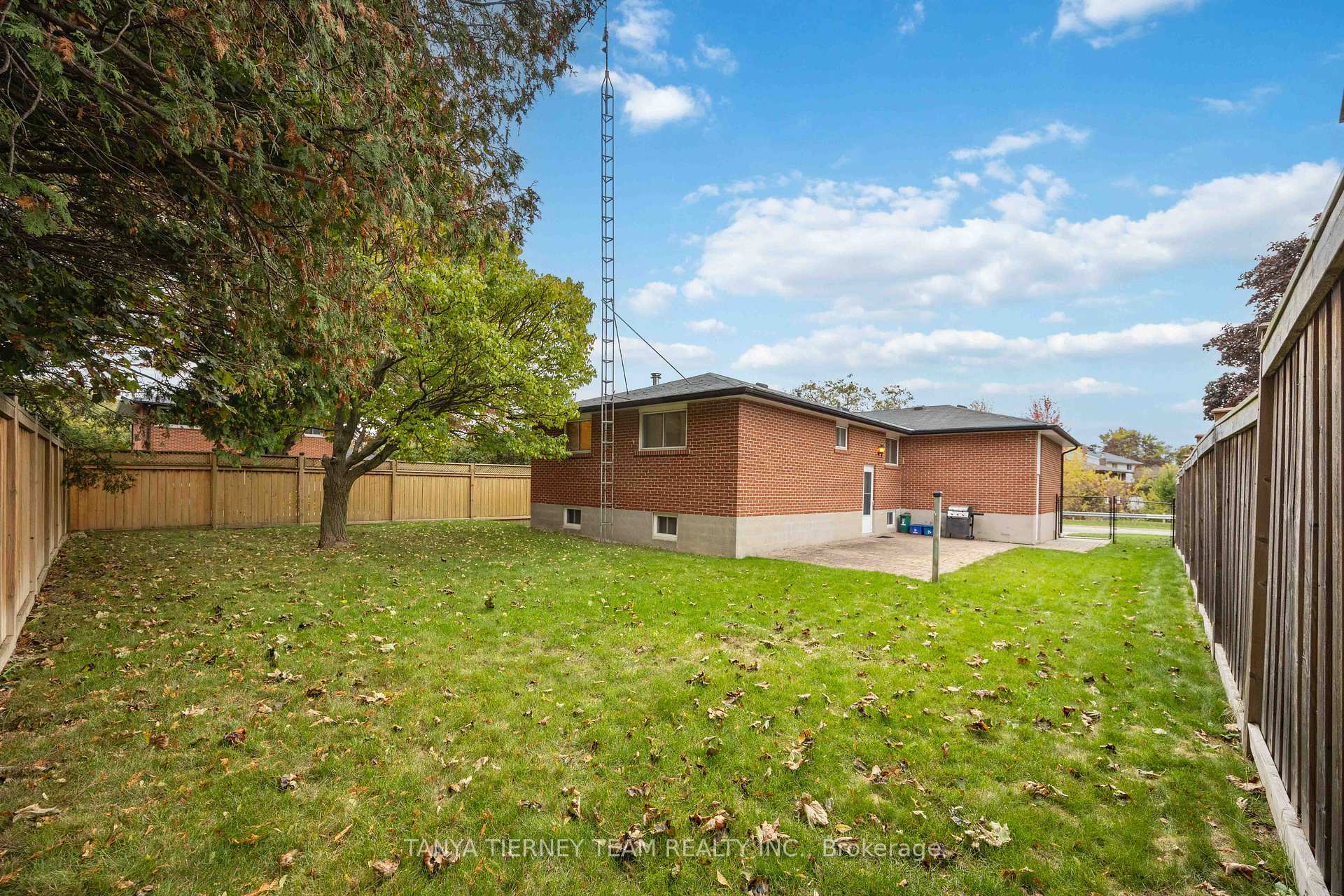 Photo 33 of 475 Central Pk Boulevard N, Oshawa, O'Neill — HOMEH