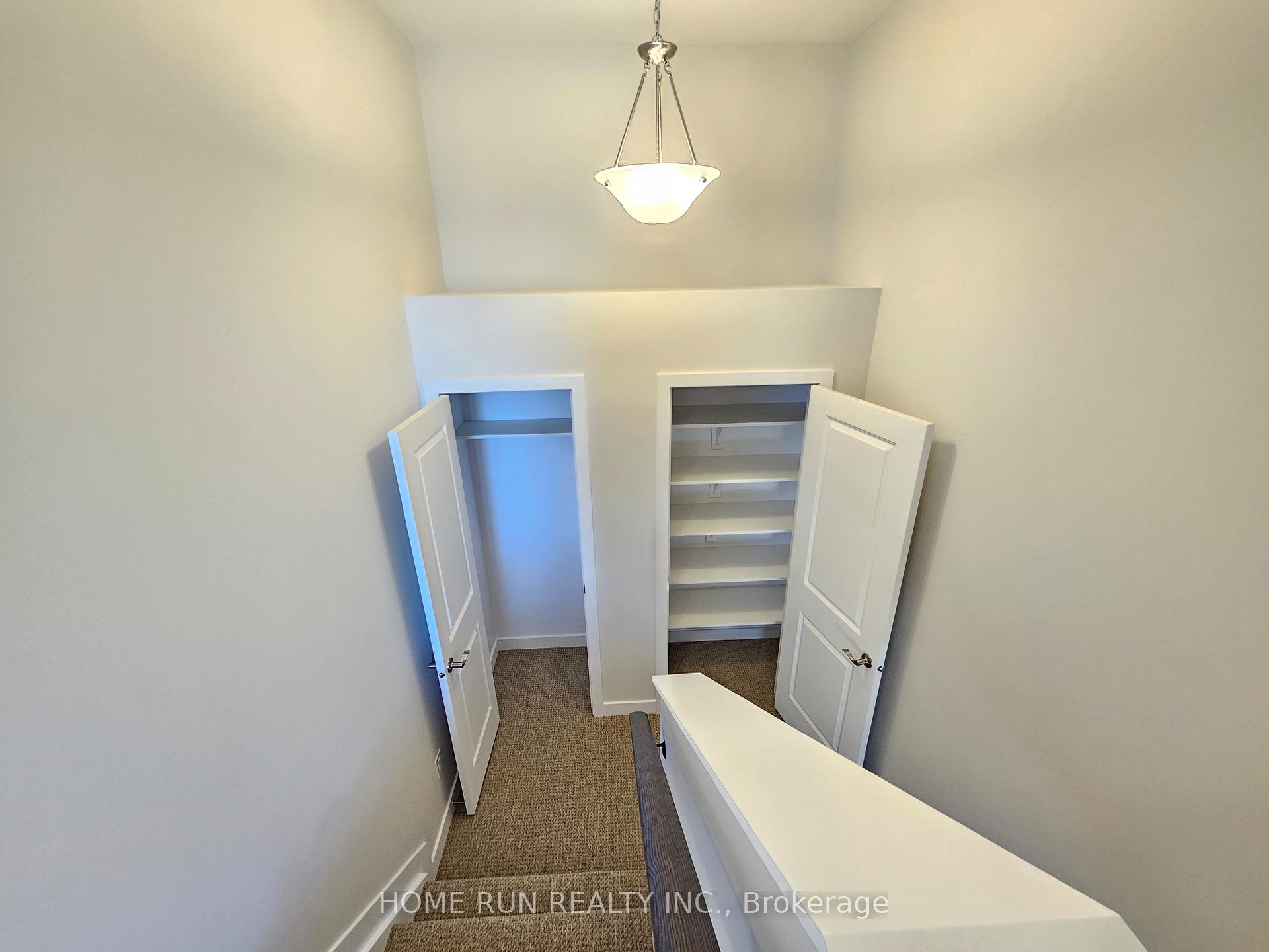 Photo 9 of 114 Venasque Private, Ottawa, Notting Hill/Summerside — HOMEH