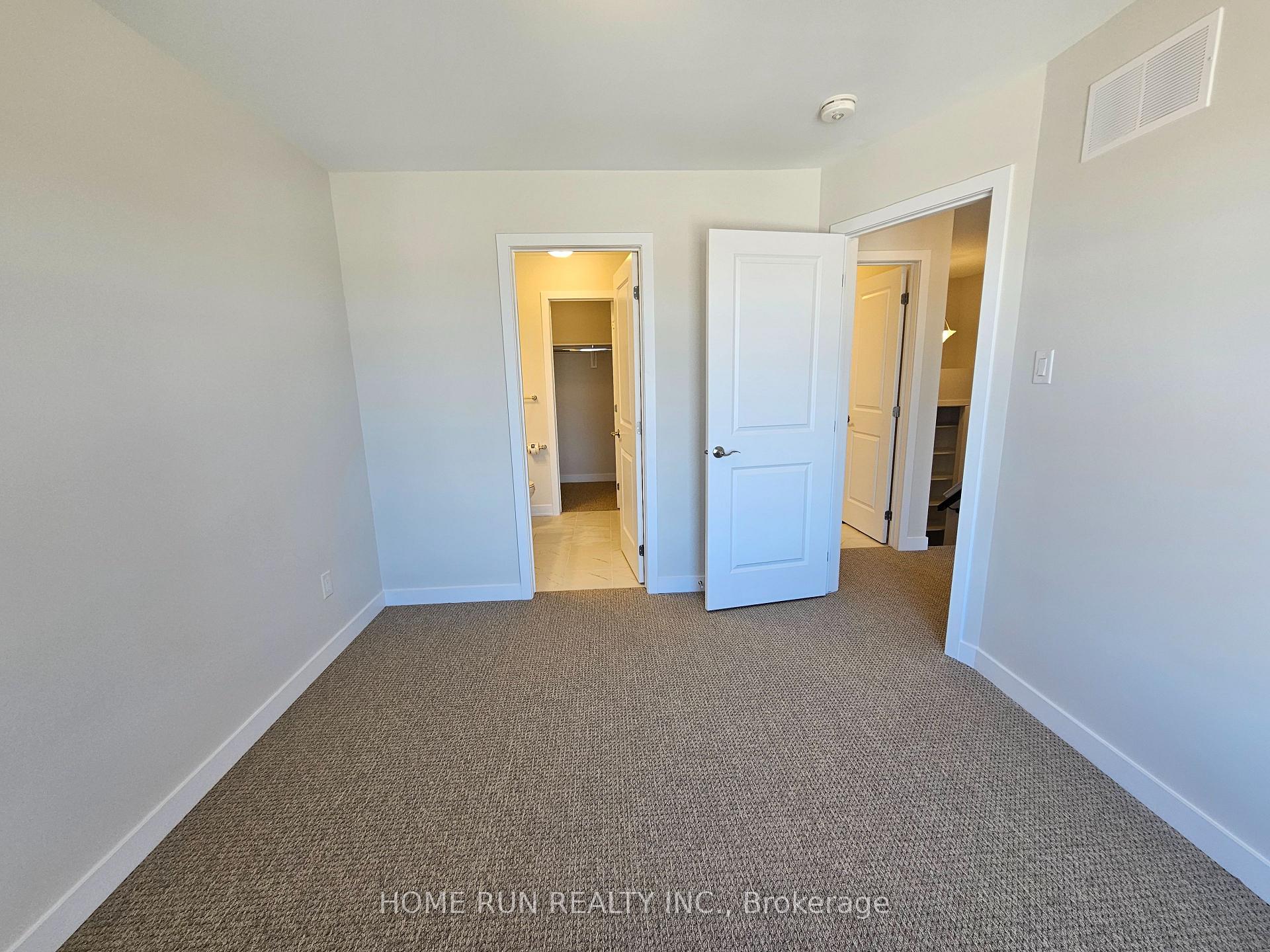 Photo 10 of 114 Venasque Private, Ottawa, Notting Hill/Summerside — HOMEH