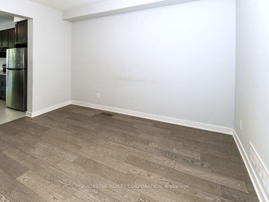 Photo 4 of 2142 Winsome Terrace, Ottawa, Fallingbrook/Gardenway South — HOMEH