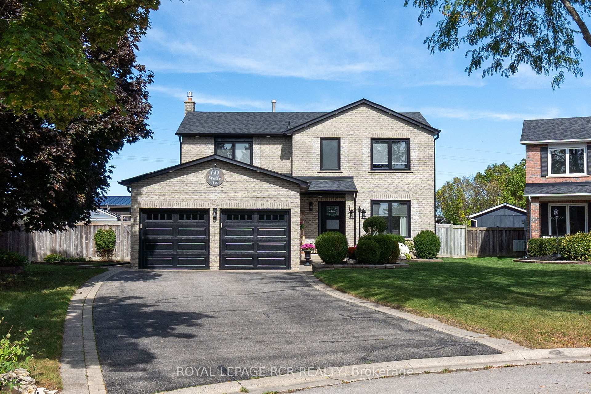 Photo 2 of 60 Wolfe Avenue, New Tecumseth, Tottenham — HOMEH