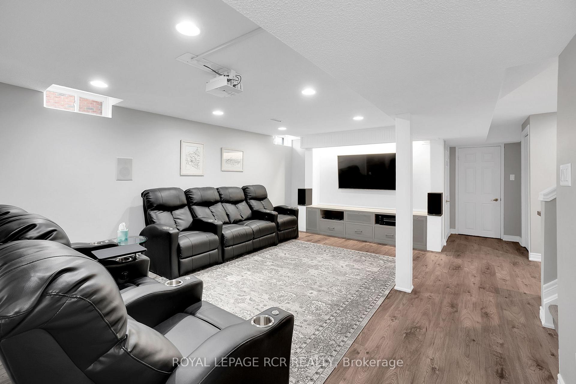 Photo 29 of 60 Wolfe Avenue, New Tecumseth, Tottenham — HOMEH