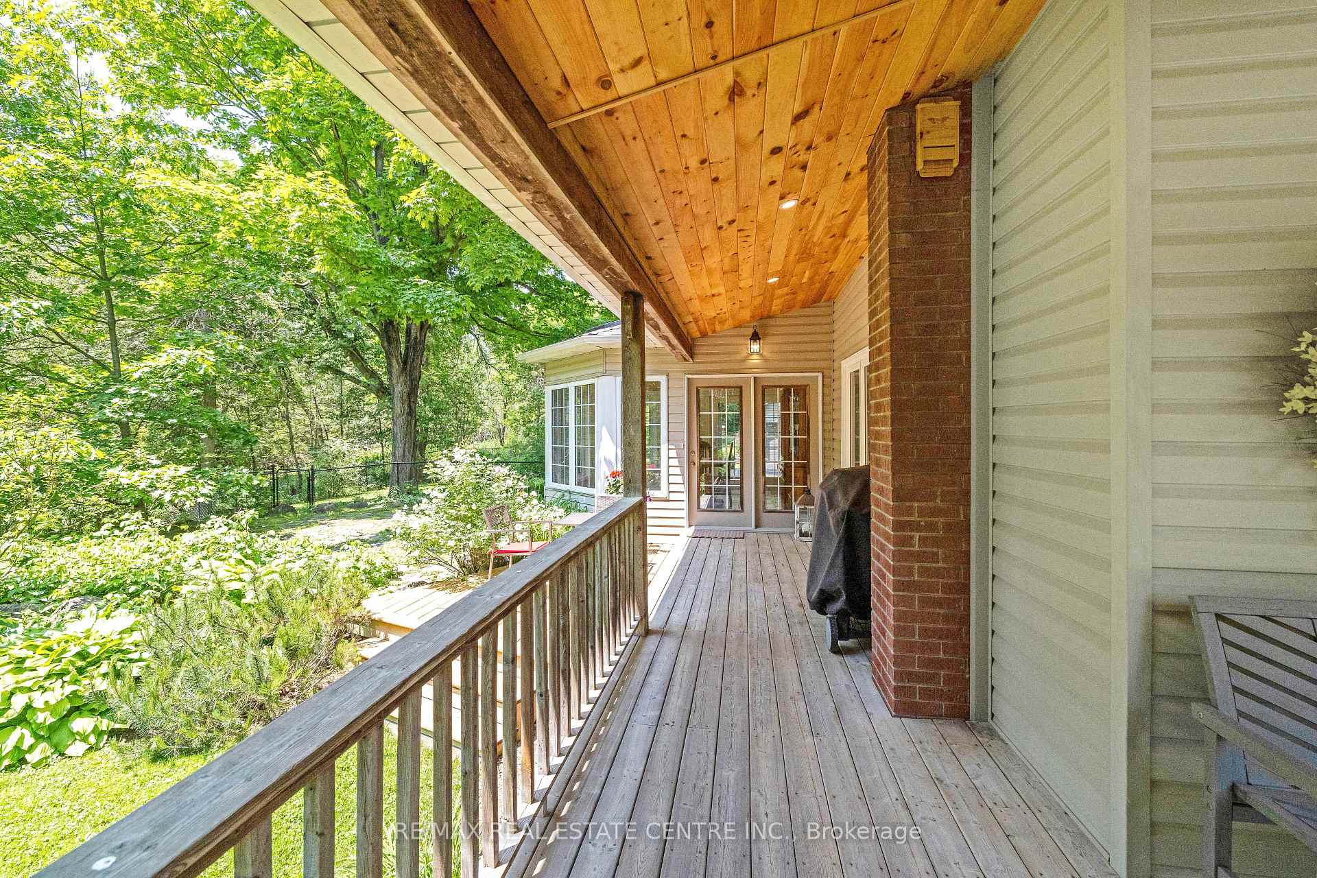 Photo 27 of 209 Campbell Avenue E, Milton, Campbellville — HOMEH