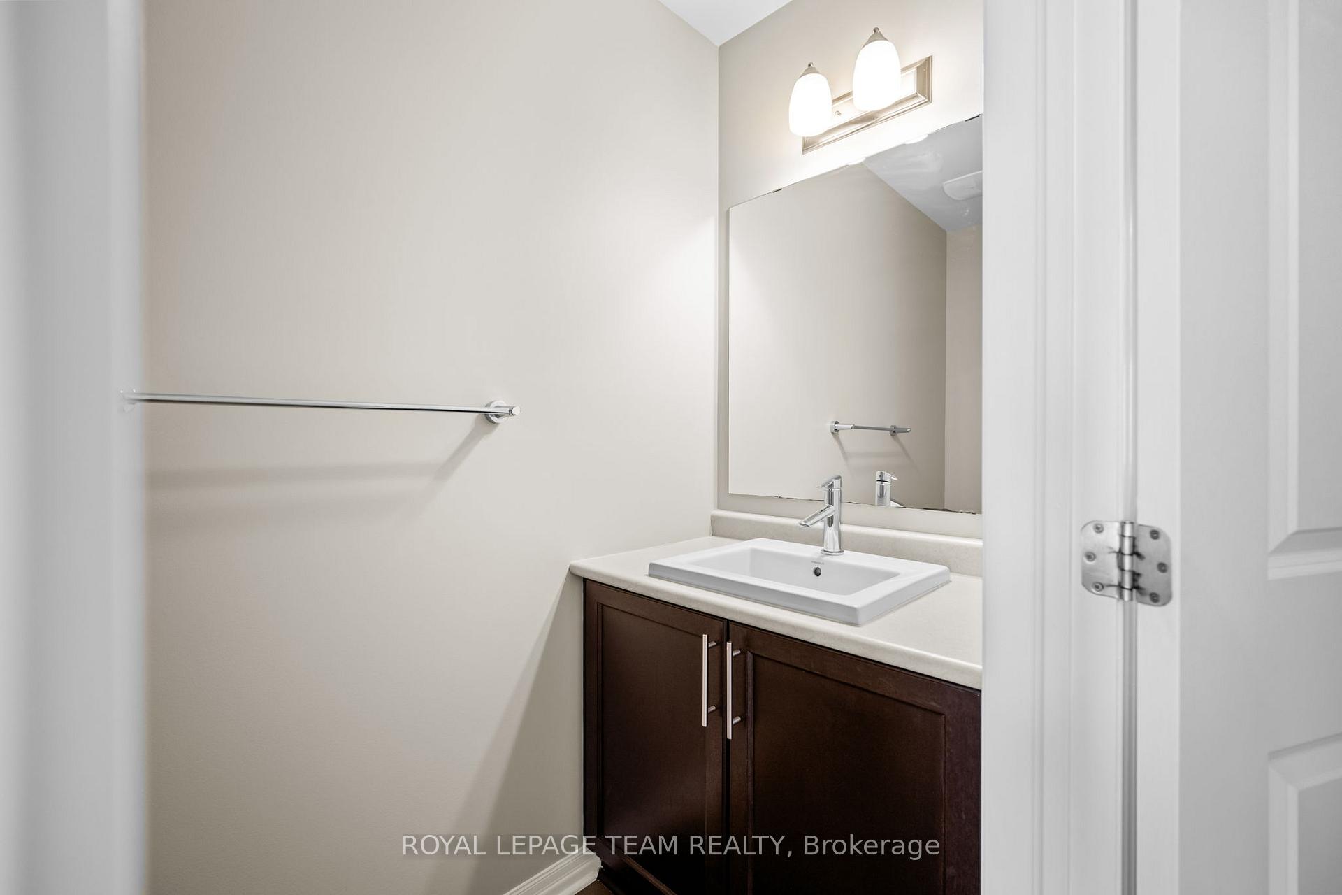Photo 9 of 628 Spring Valley Drive, Ottawa, Mer Bleue/Bradley Estates/Anderson Park — HOMEH