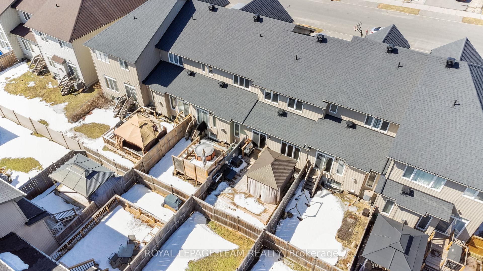 Photo 22 of 628 Spring Valley Drive, Ottawa, Mer Bleue/Bradley Estates/Anderson Park — HOMEH