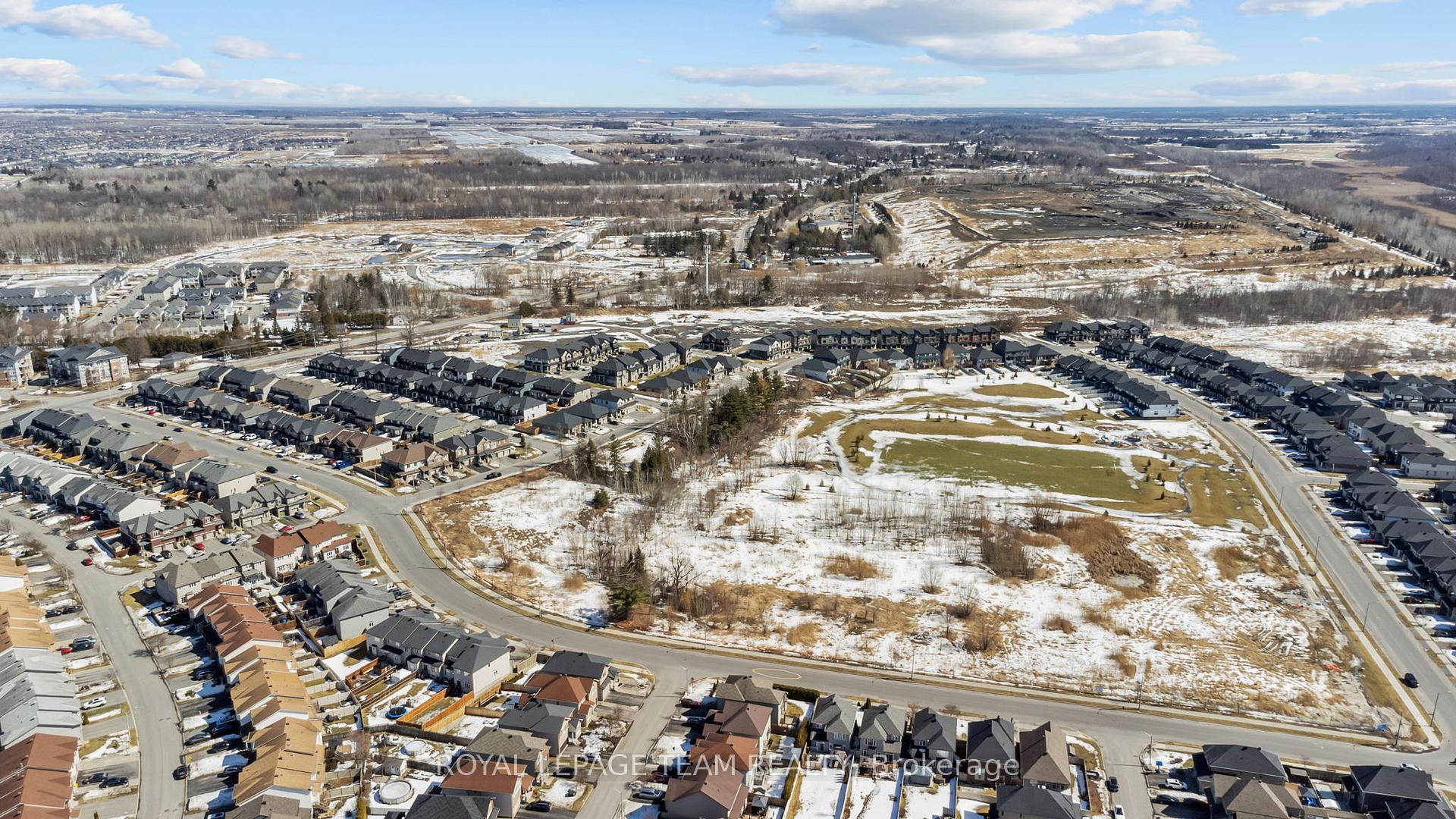 Photo 25 of 628 Spring Valley Drive, Ottawa, Mer Bleue/Bradley Estates/Anderson Park — HOMEH
