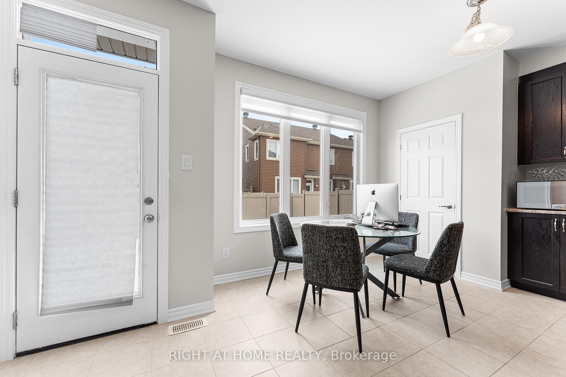 Photo 24 of 354 Sweetclover Way, Ottawa, Avalon West — HOMEH