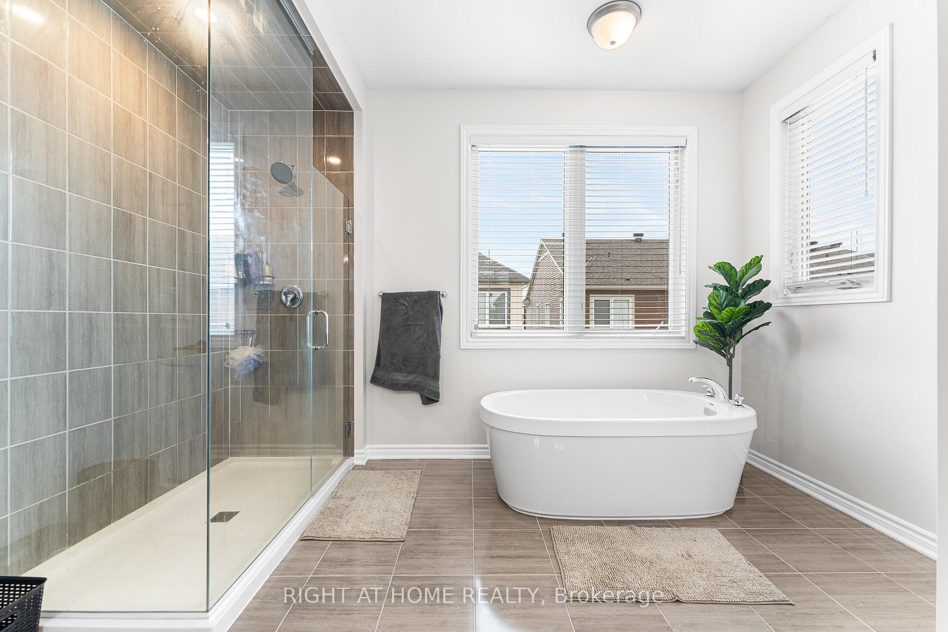 Photo 31 of 354 Sweetclover Way, Ottawa, Avalon West — HOMEH