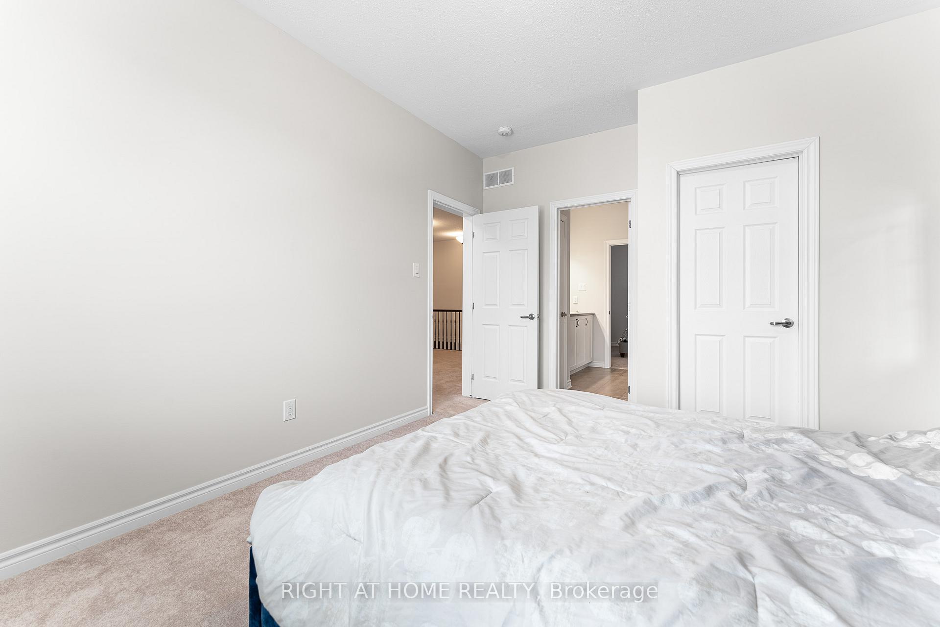 Photo 37 of 354 Sweetclover Way, Ottawa, Avalon West — HOMEH