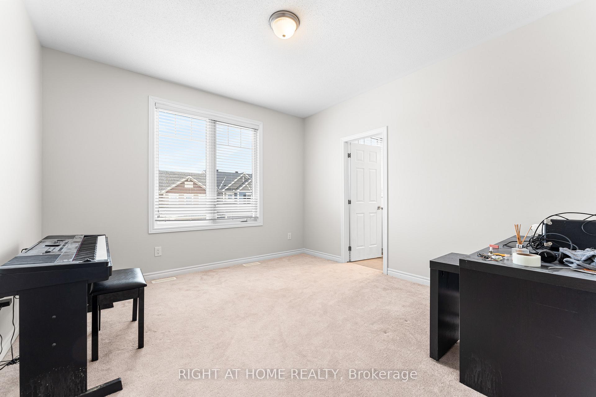 Photo 38 of 354 Sweetclover Way, Ottawa, Avalon West — HOMEH