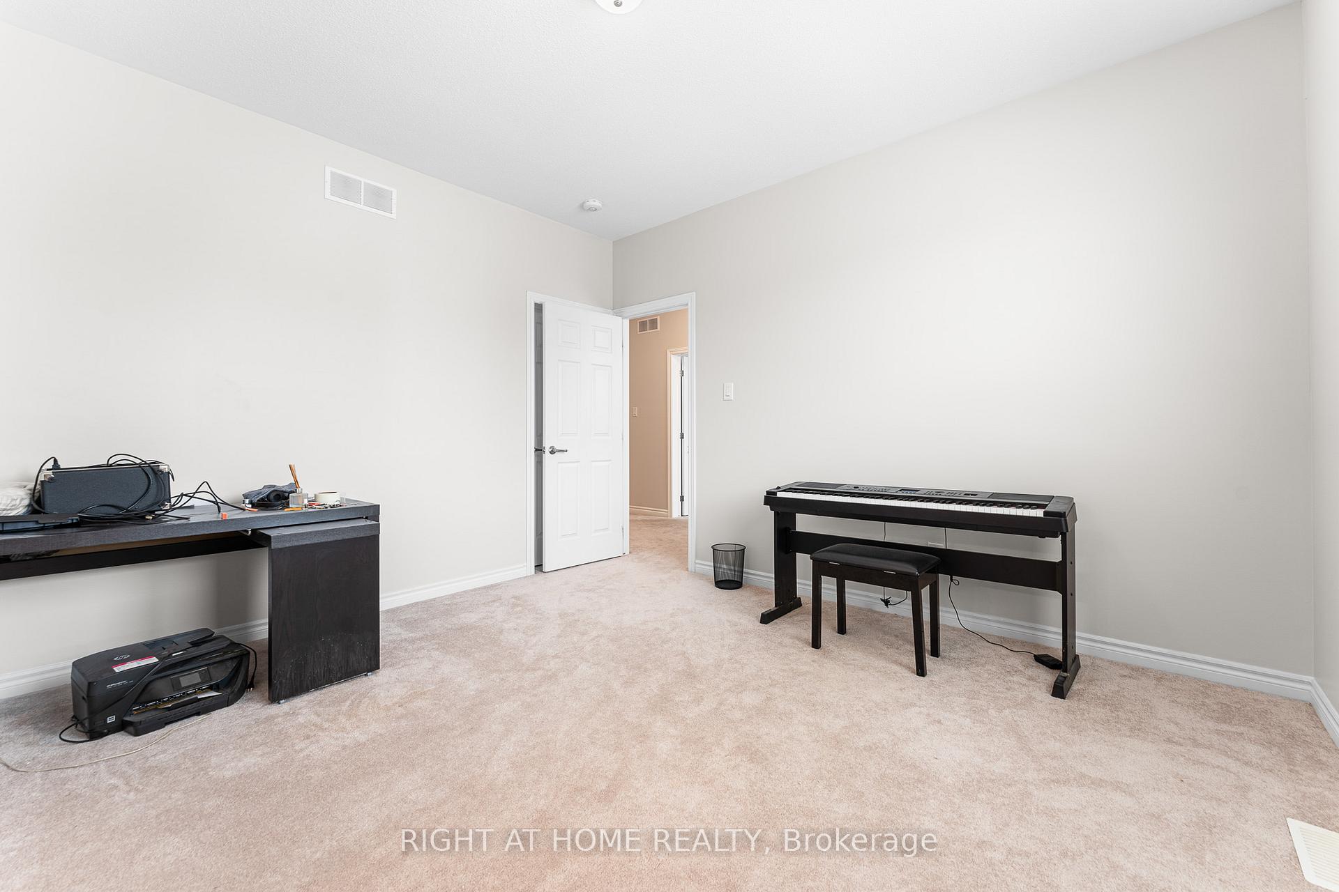 Photo 39 of 354 Sweetclover Way, Ottawa, Avalon West — HOMEH